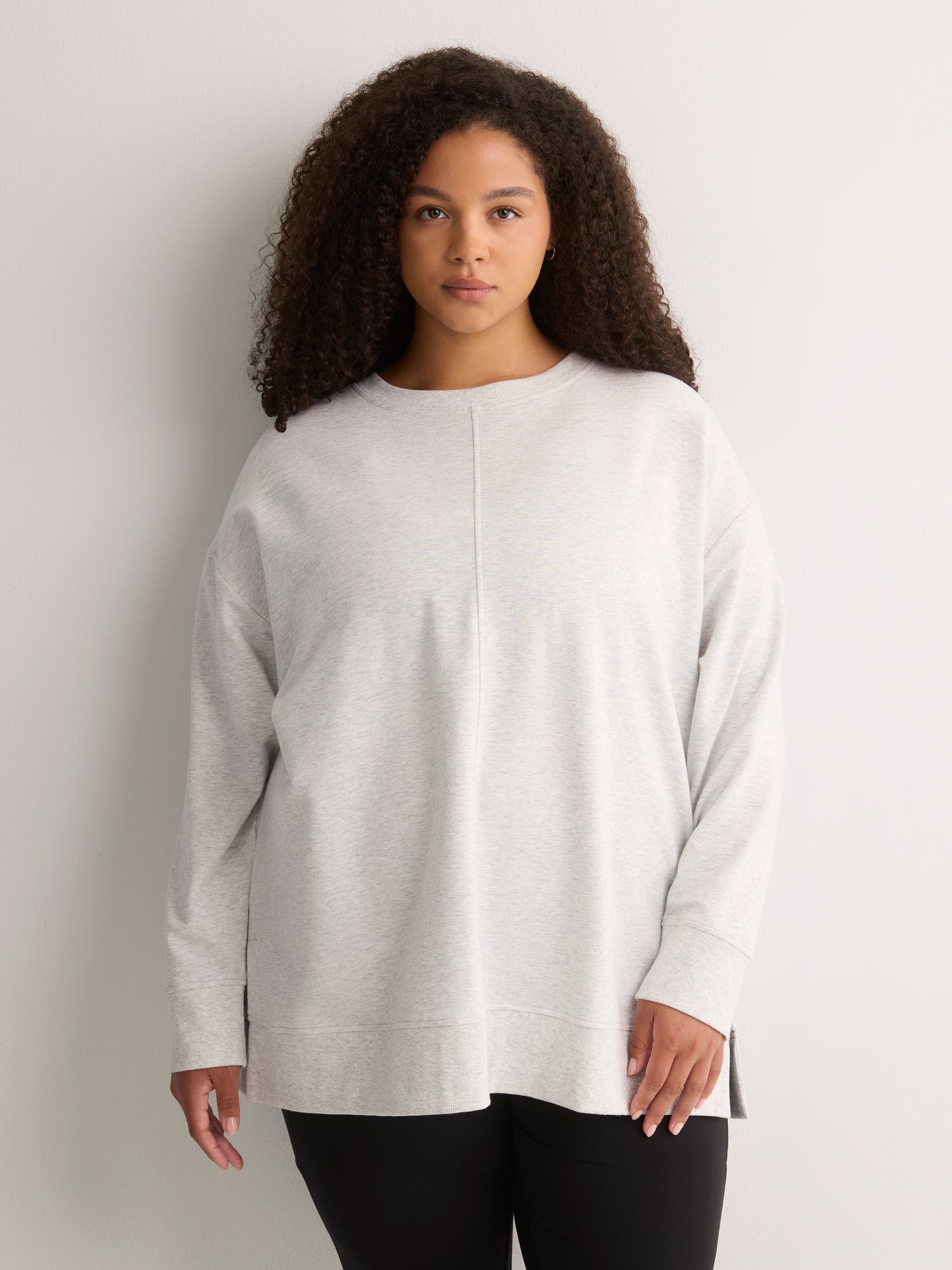 French Terry Long Sweatshirt with Fashion Cut - Active Zone