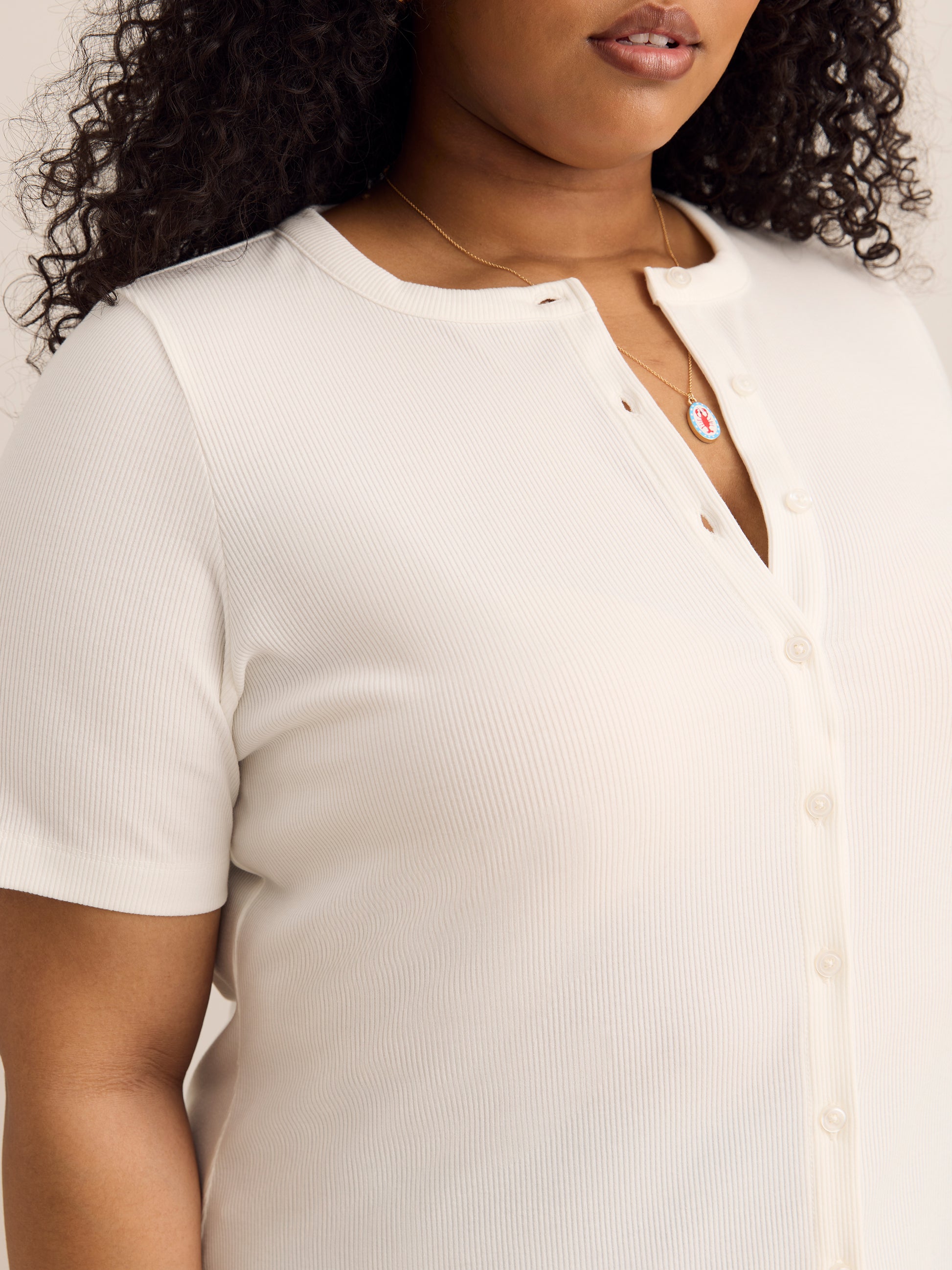 Fitted Short-Sleeve Rib Knit Cardigan