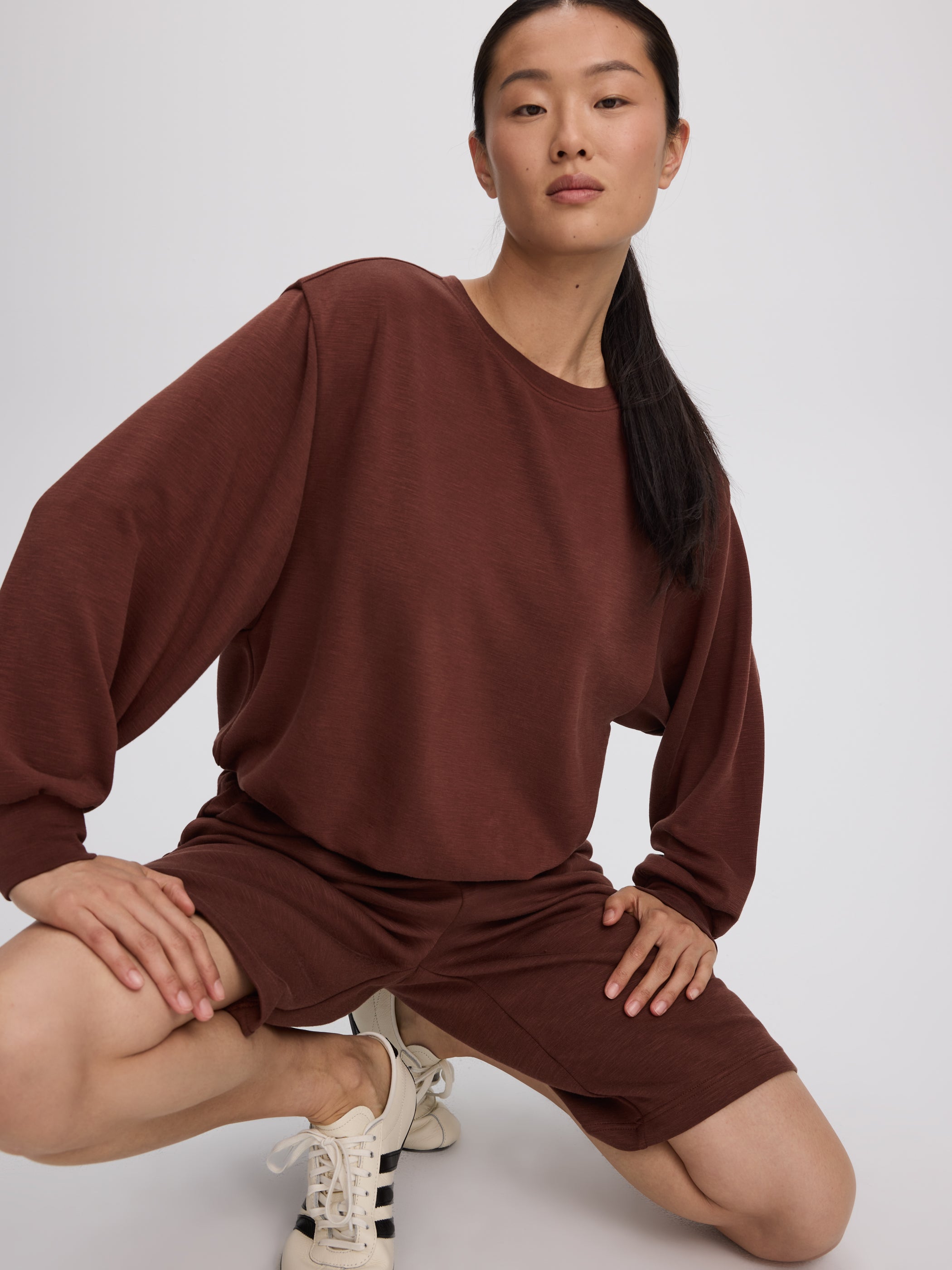 Cropped Sweatshirt - HYLUX Hyba