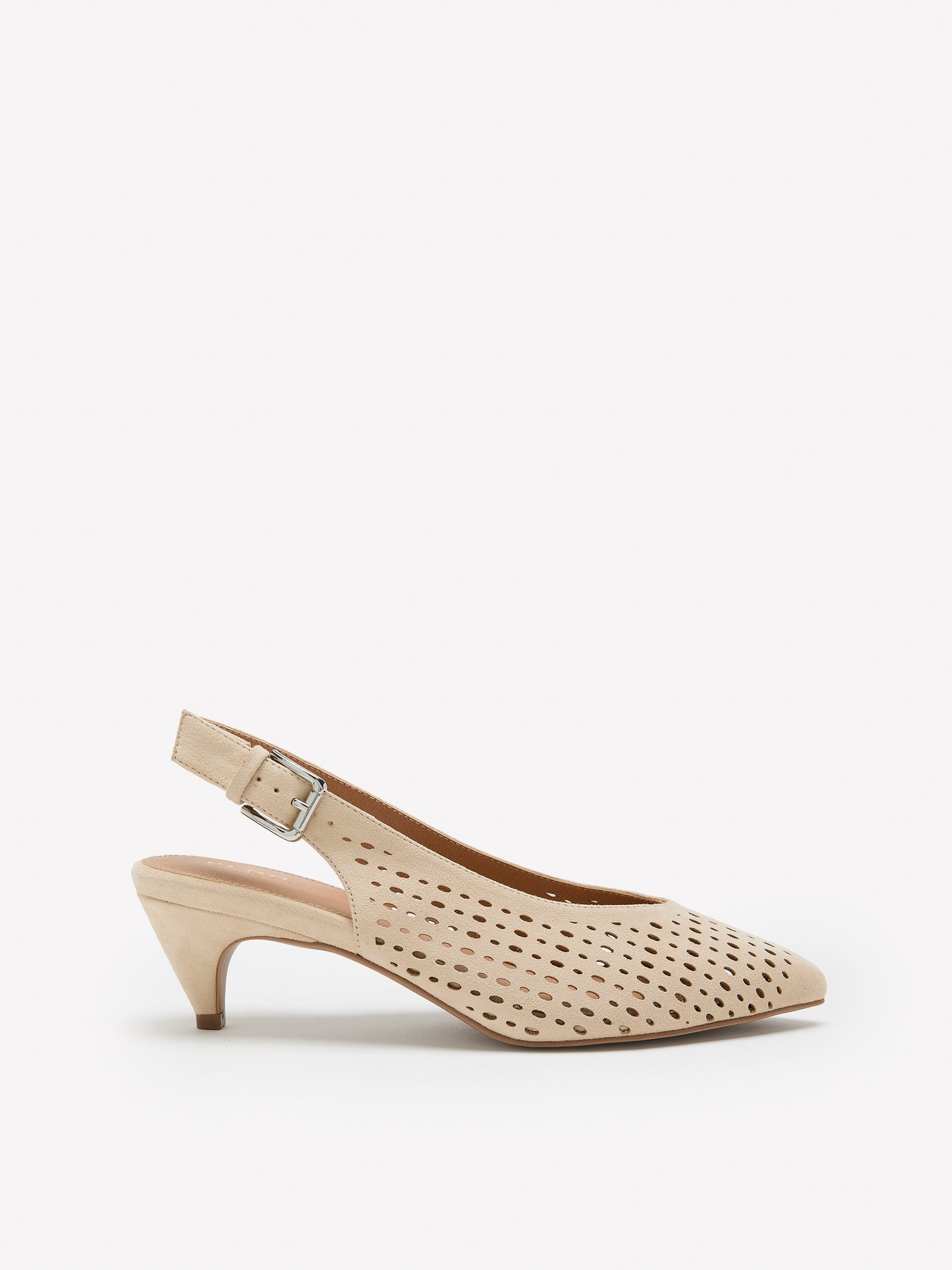 Chaussure avec bride arrière et talon bobine, pied très large