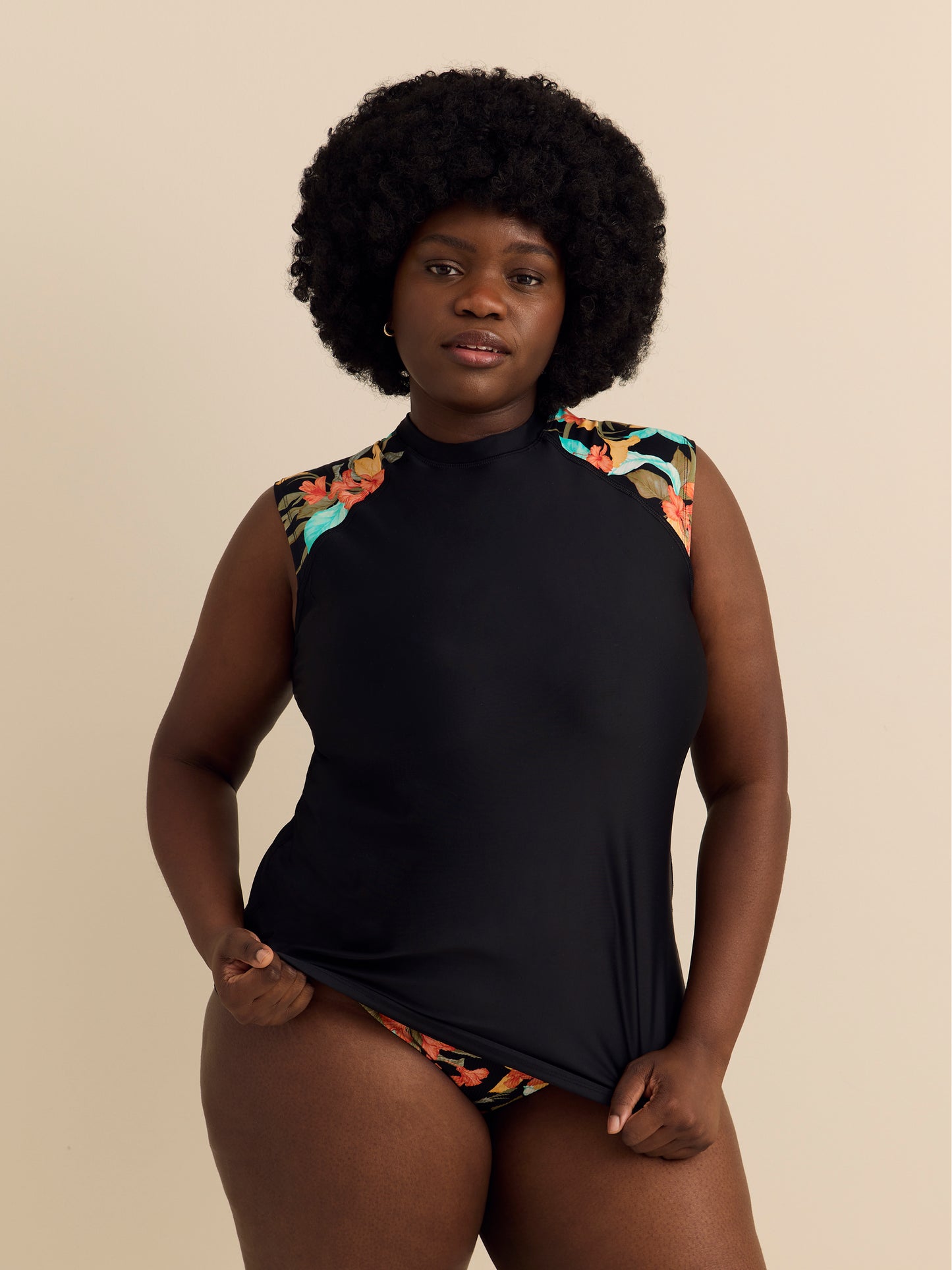 Black Tropical Cap-Sleeve Exhale Rashguard - Body Glove