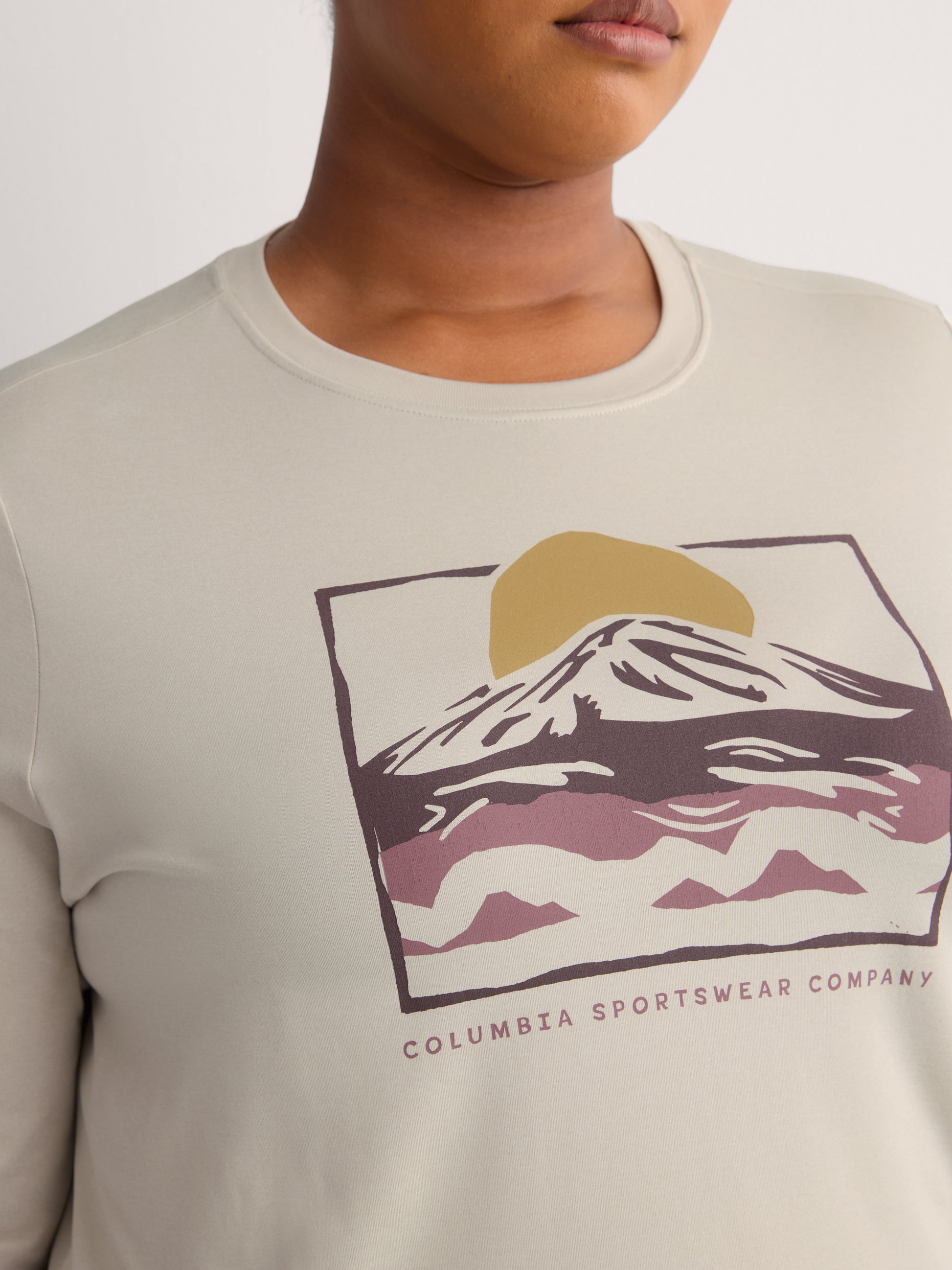 Parsons Point Long Sleeve Graphic T-Shirt - Columbia