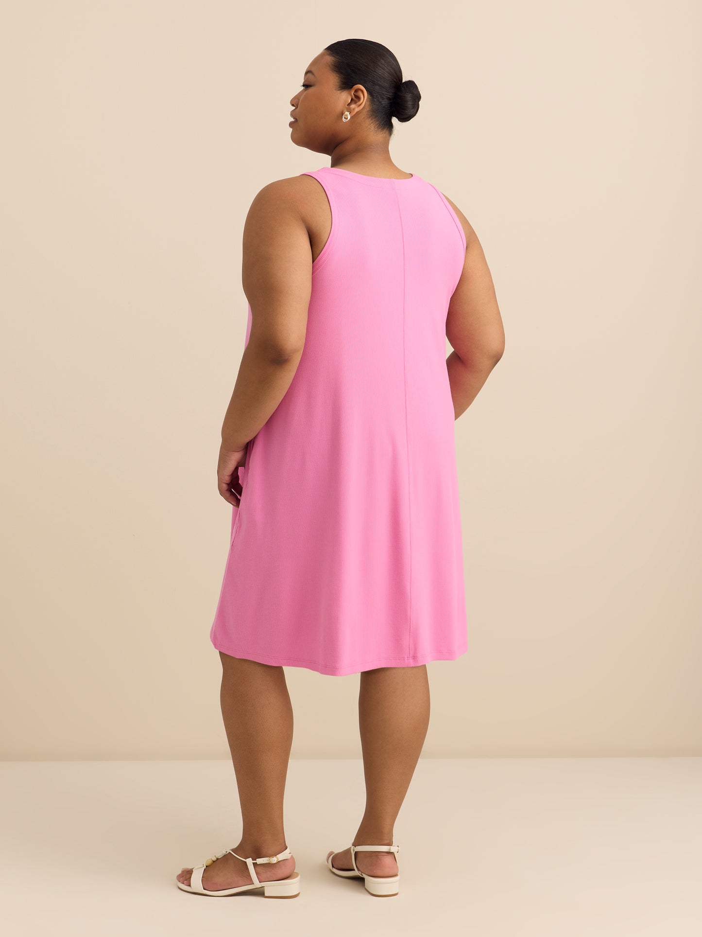 Responsible, Ribbed Sleeveless Halter Dress with Pockets