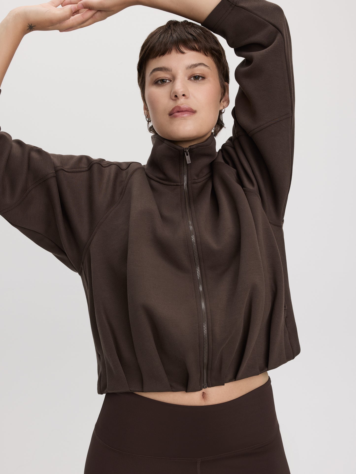 Short Bubble Hem Jacket - HYLUX Hyba
