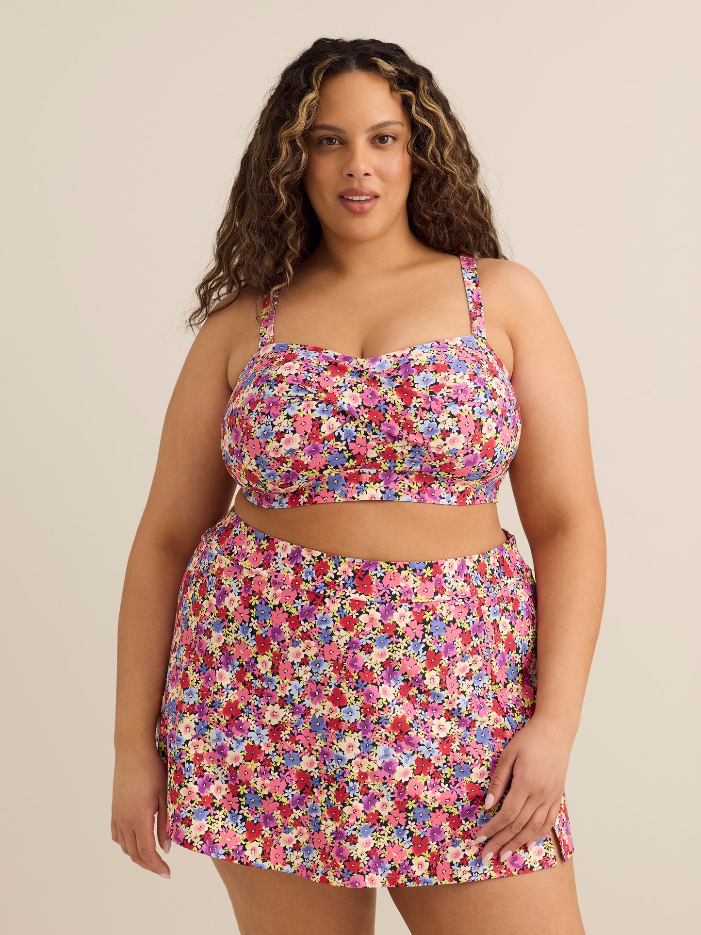 Haut de bikini bandeau torsadé fleuri