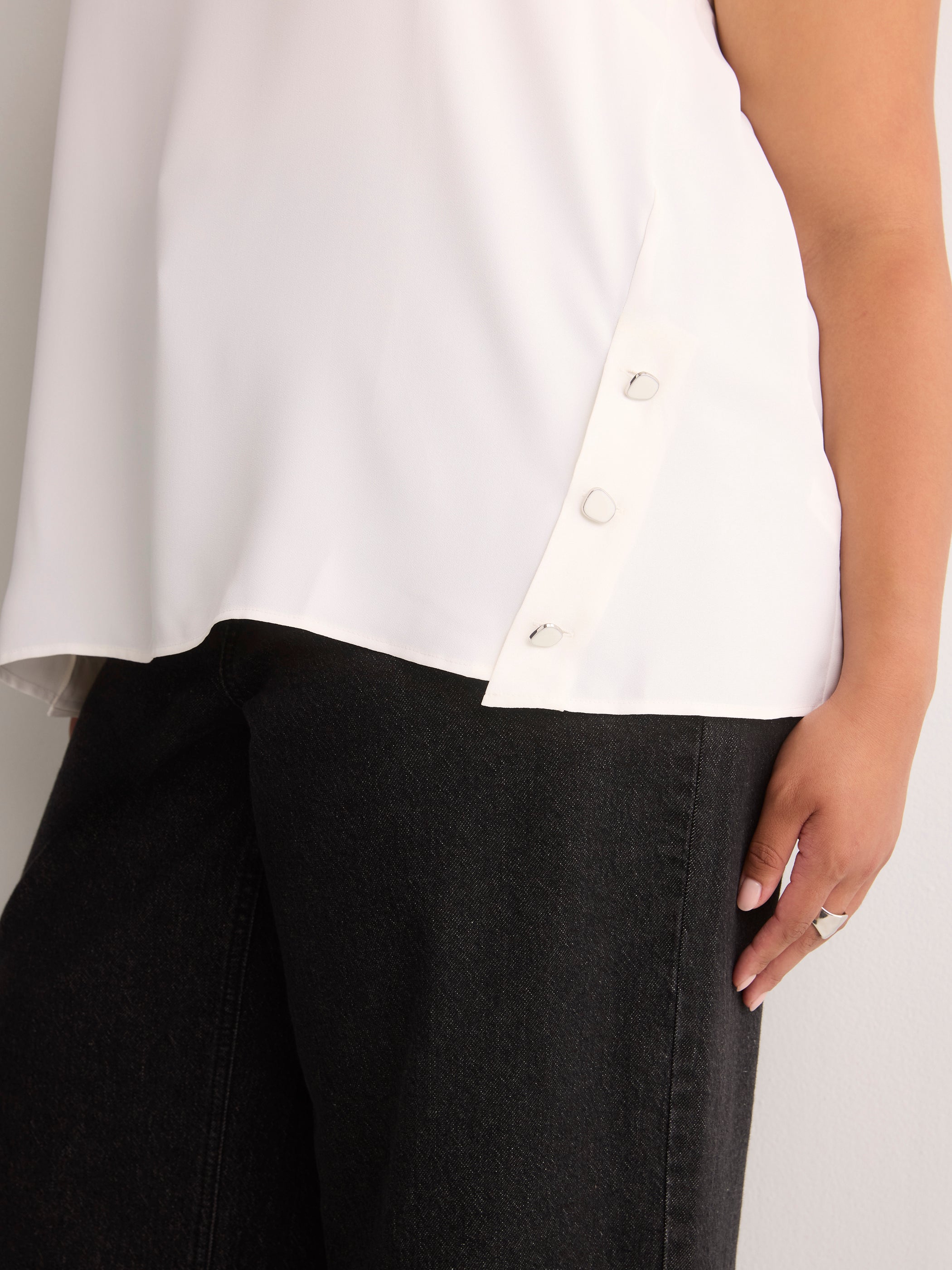 Responsible, Straight Extended-Sleeve Silky Blouse with Decorative Buttons