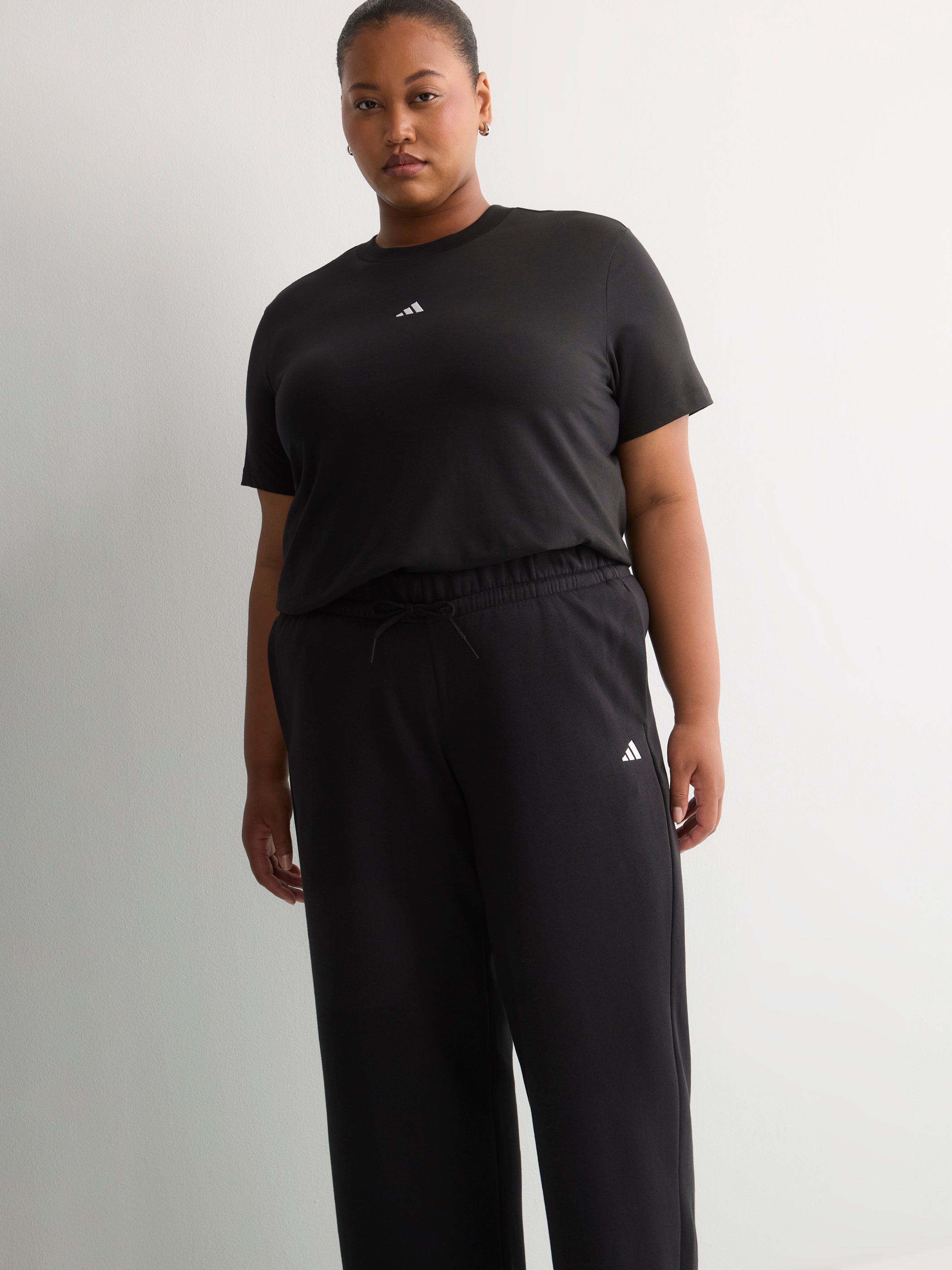Black Essential Fleece Open-Hem Pant - adidas