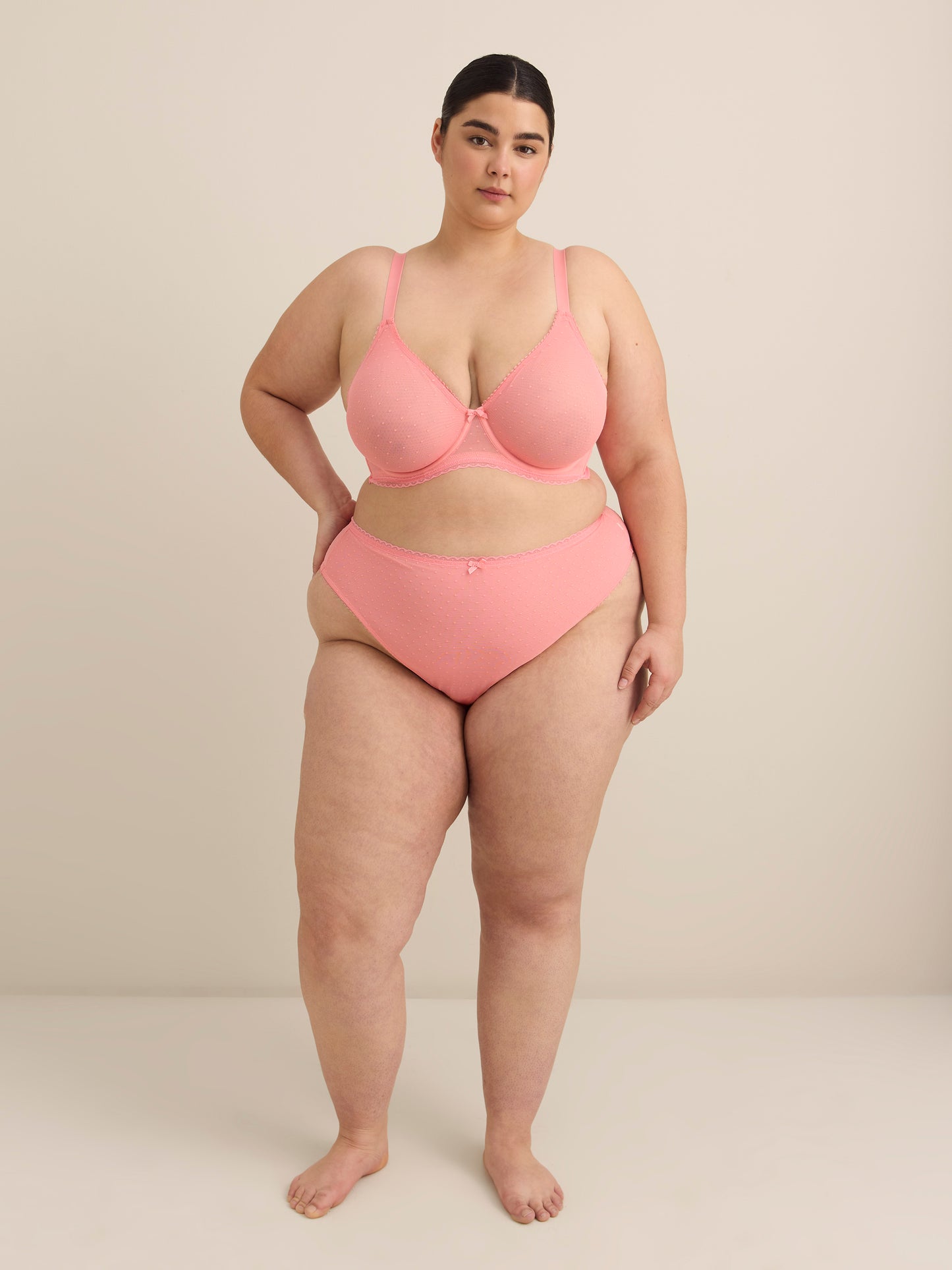 Underwire Dotted Mesh Unlined Bra with Lace - Déesse Collection