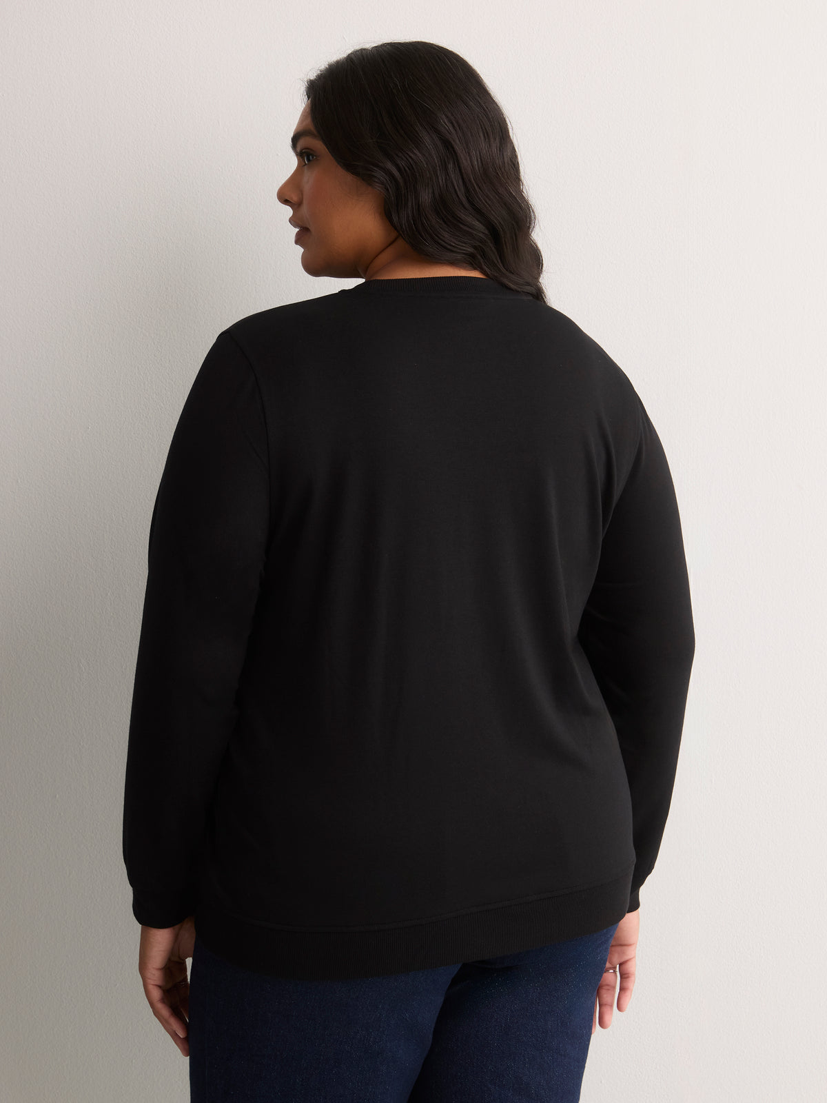 Boyfriend-Fit Long-Sleeve Crew-Neck Sweatshirt