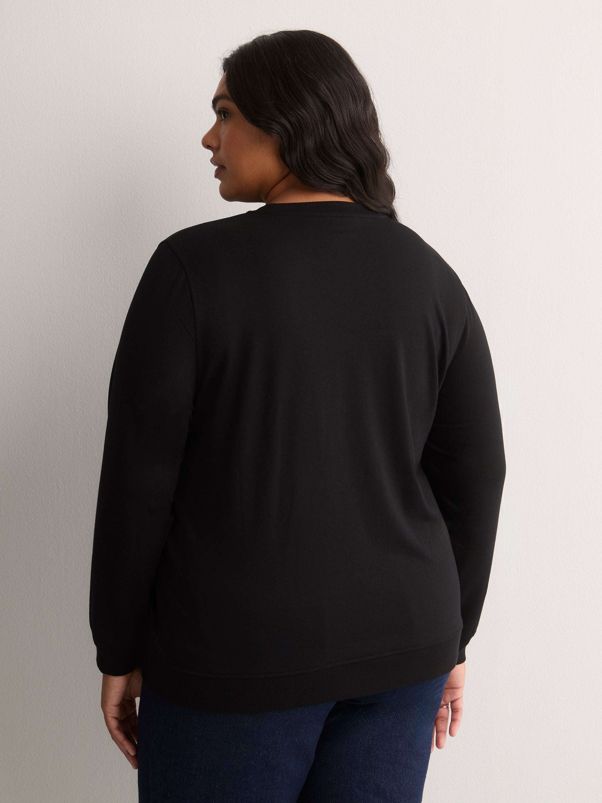 Boyfriend-Fit Long-Sleeve Crew-Neck Sweatshirt