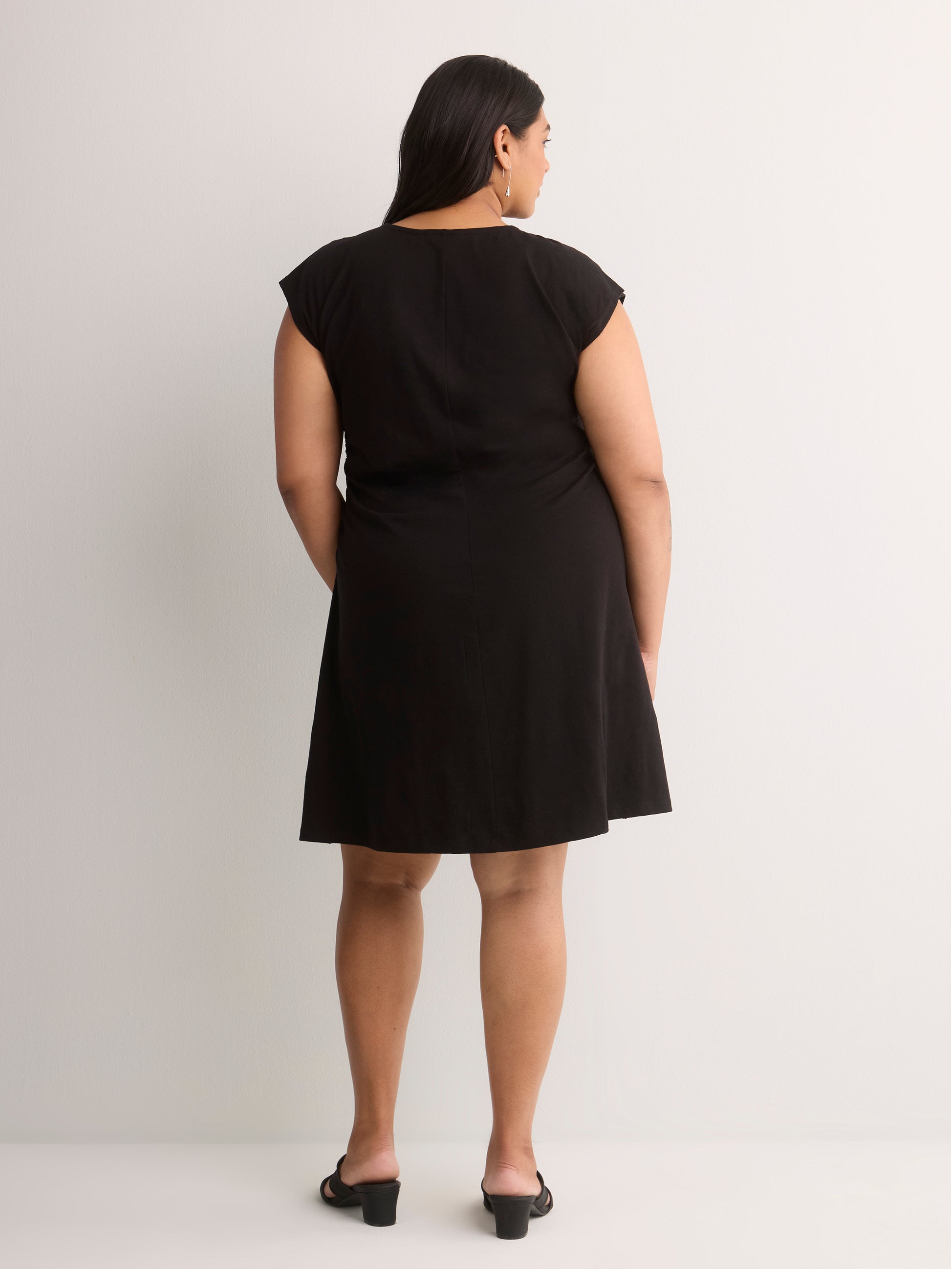 Crew-Neck Extended-Sleeve Knit Dress with Side Shirring