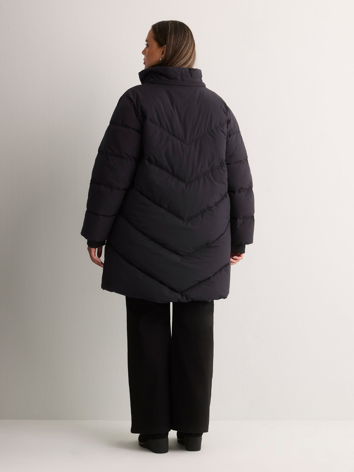 Black Hooded Knee-Length Stretch Puffer Jacket