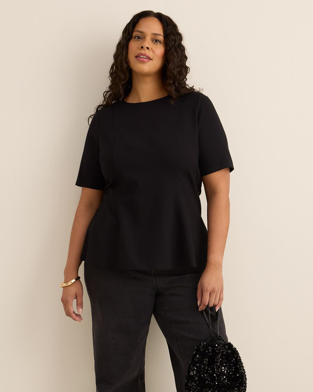 Haut cintré et évasée à manches courtes et col rond