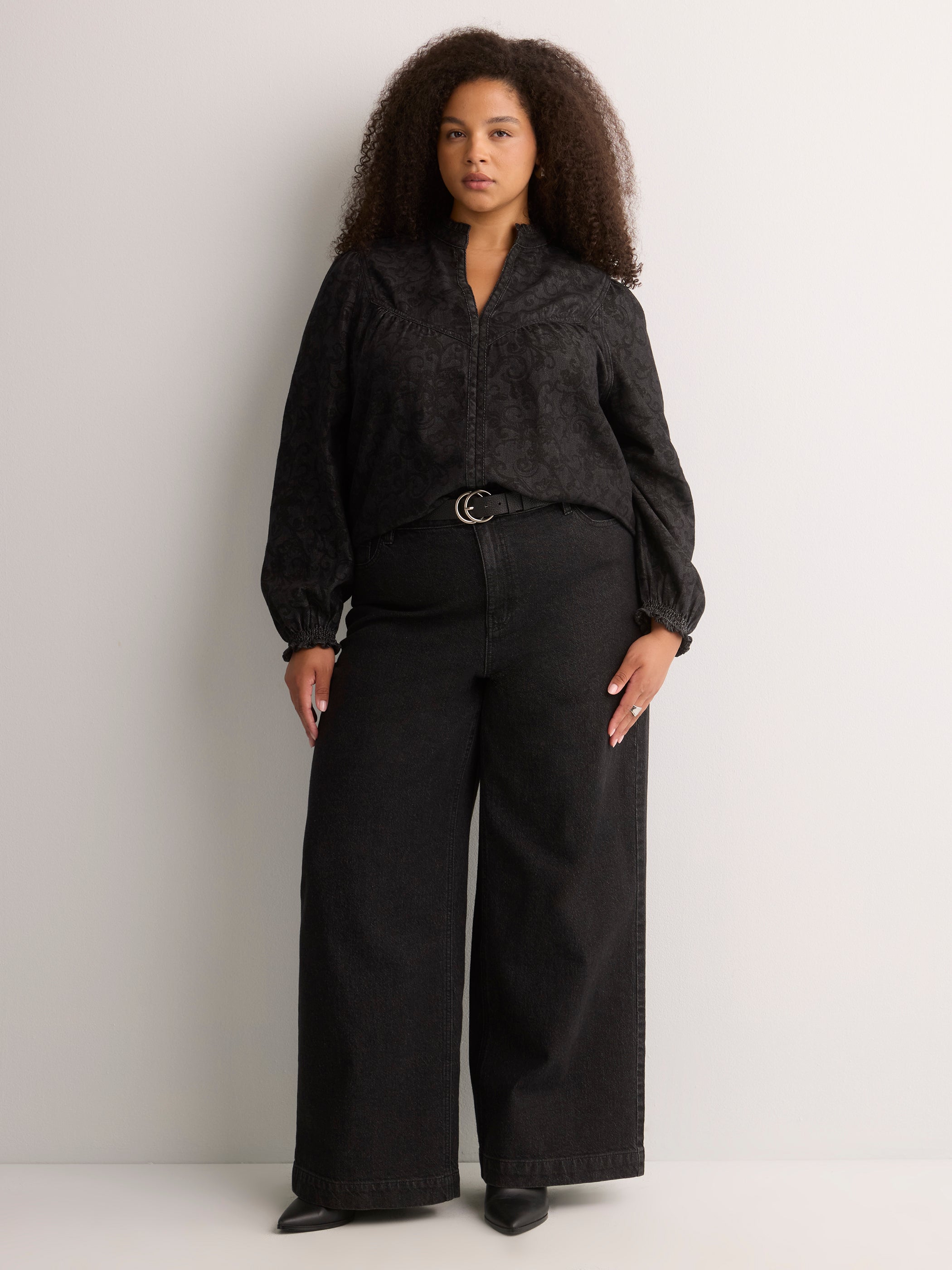 Petite, Classic-Fit High-Rise Wide-Leg Black Denim Pant - d/C jeans