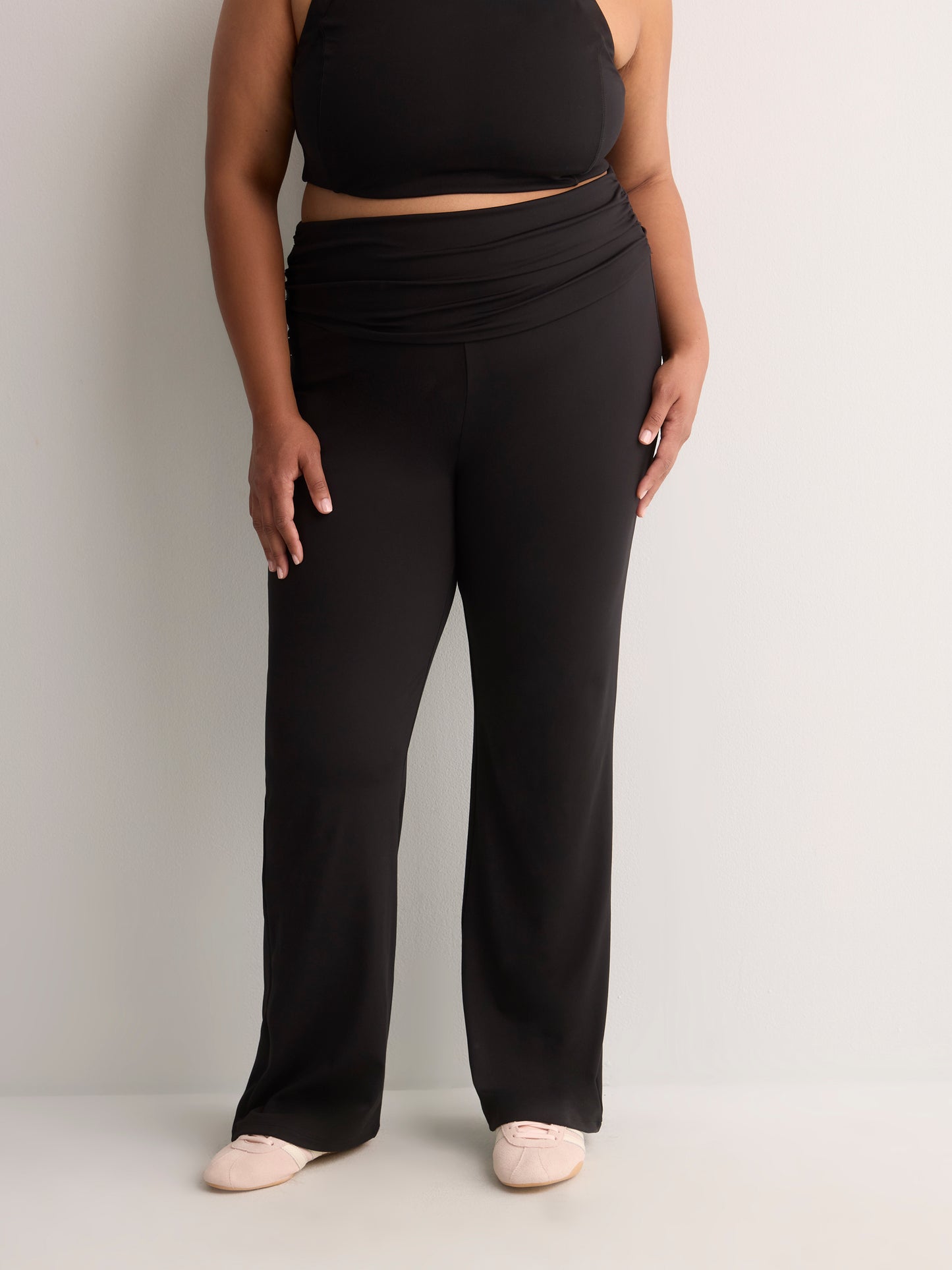 Responsible, Petite, Yoga Legging with Shirring Waistband - Active Zone