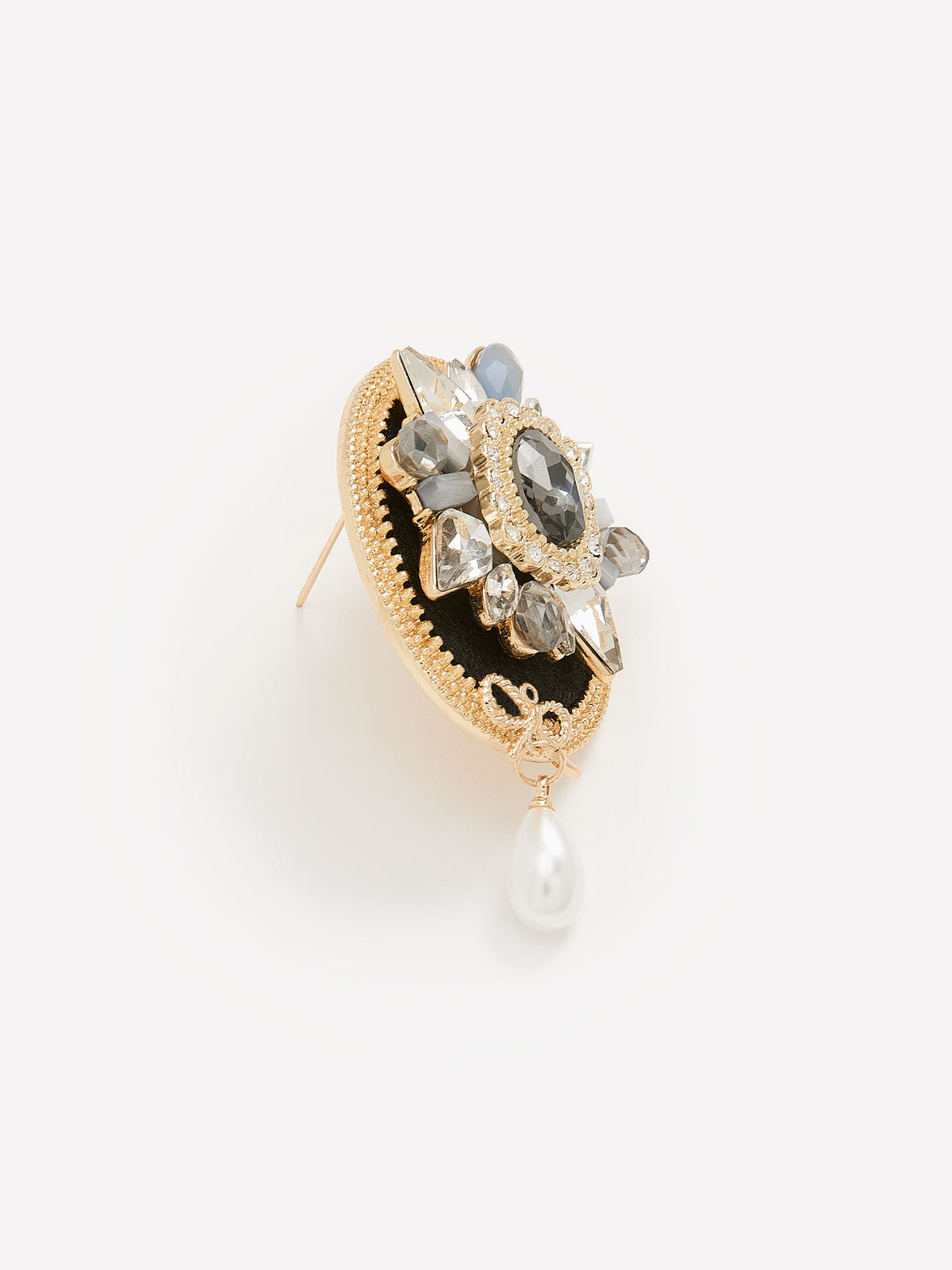 Fancy Embellished Oval Brooch with Pearl