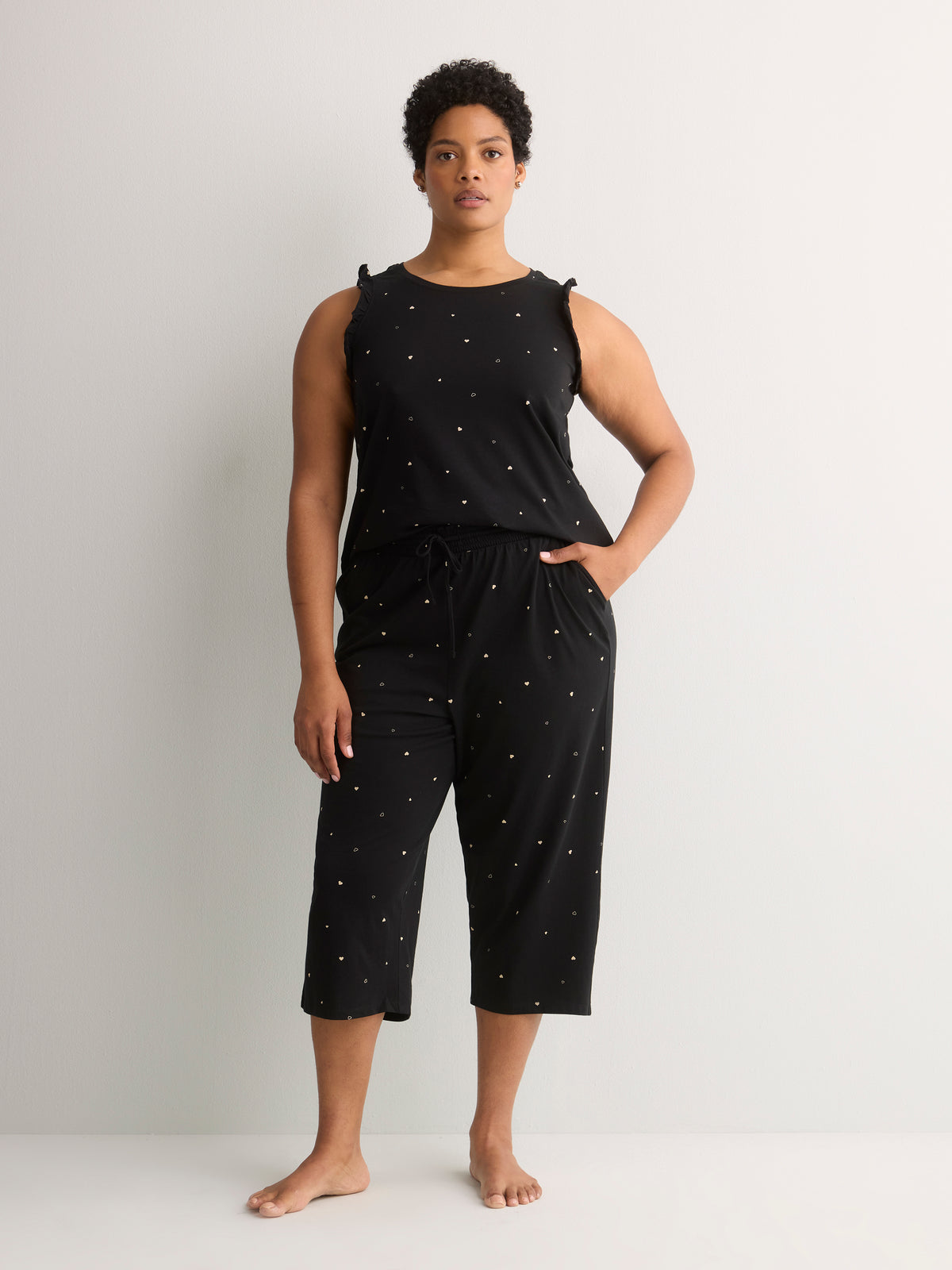 Black Heart-Print Cotton Knit Pyjama Capri - tiVOGLIO