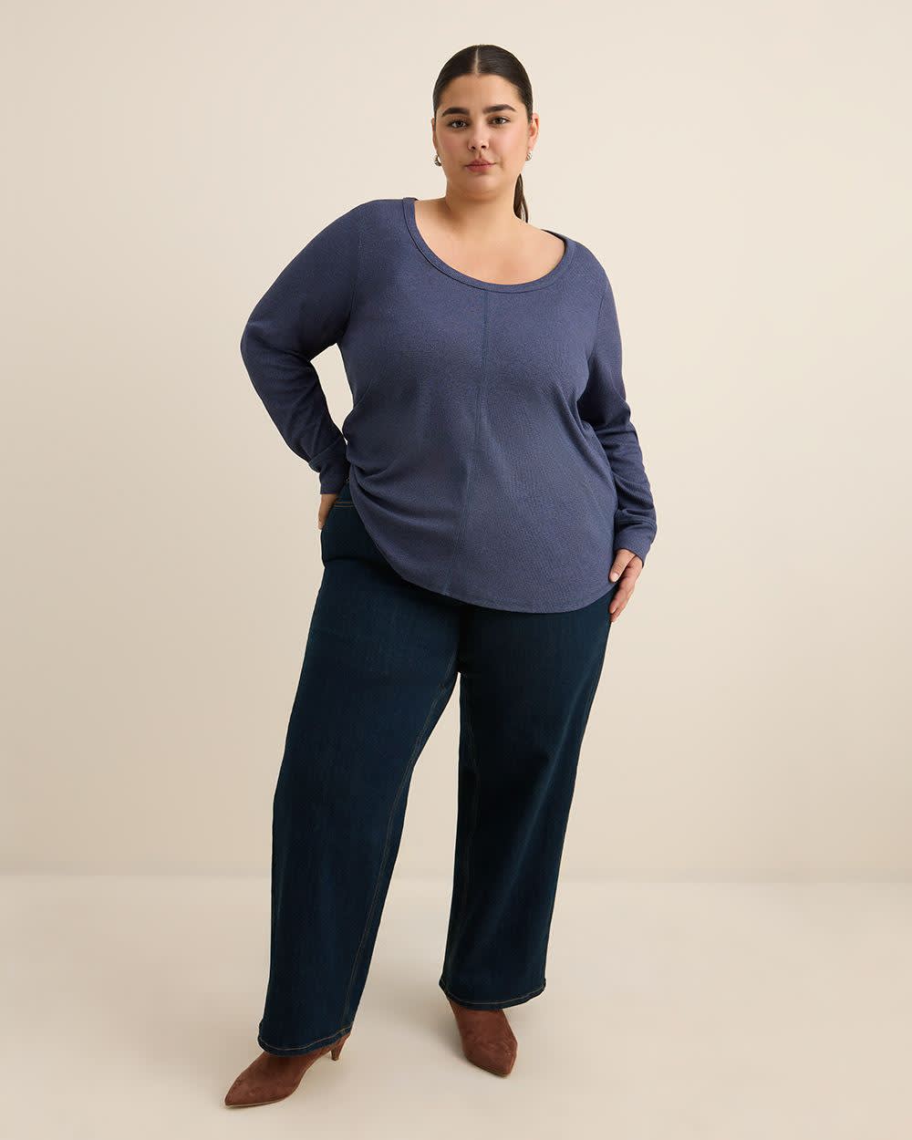 Curvy-Fit Long-Sleeve Waffle Tee - PENN. Essentials
