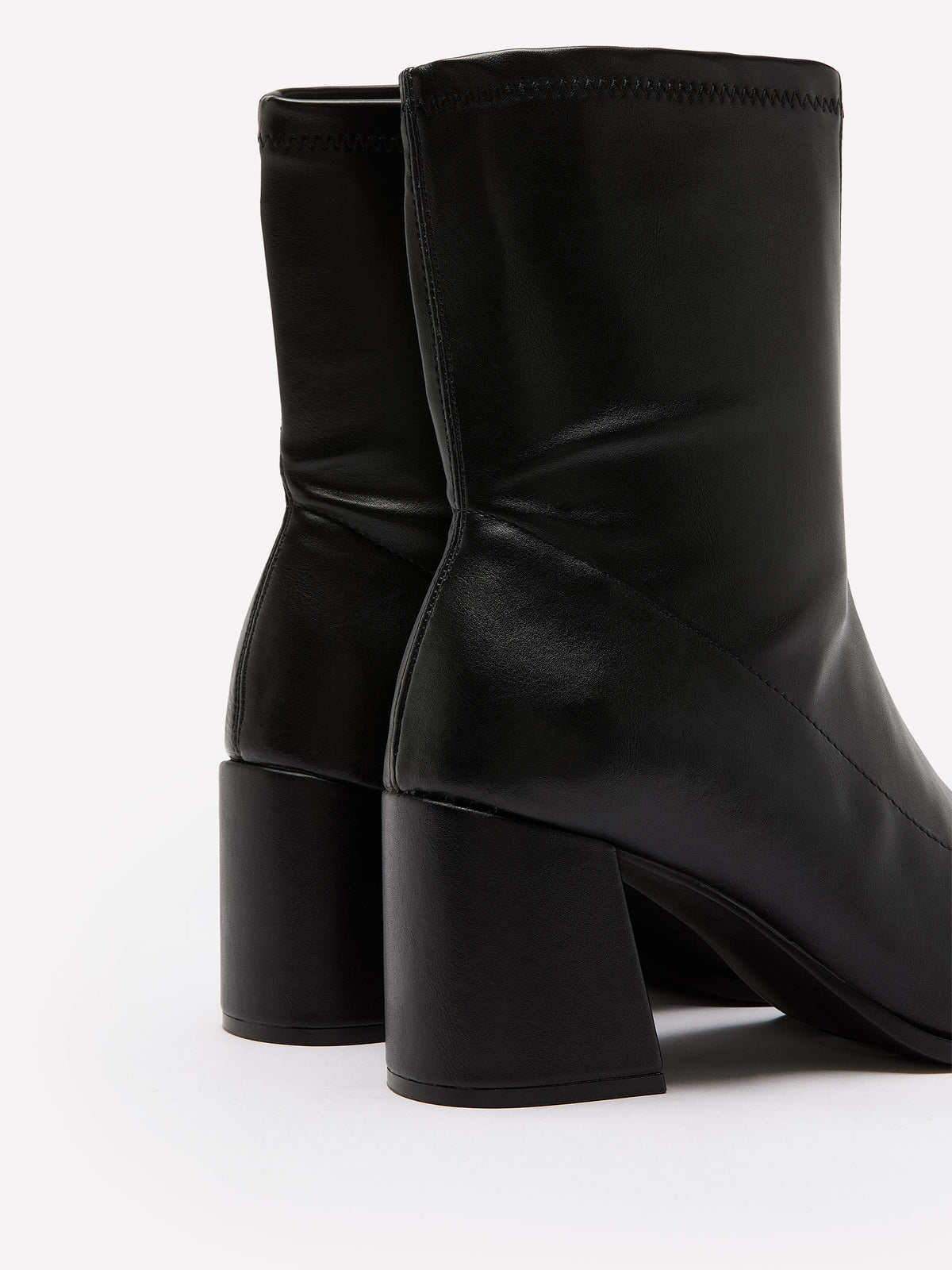 Wide Width, Black Duna Block-Heel Bootie - Steve Madden