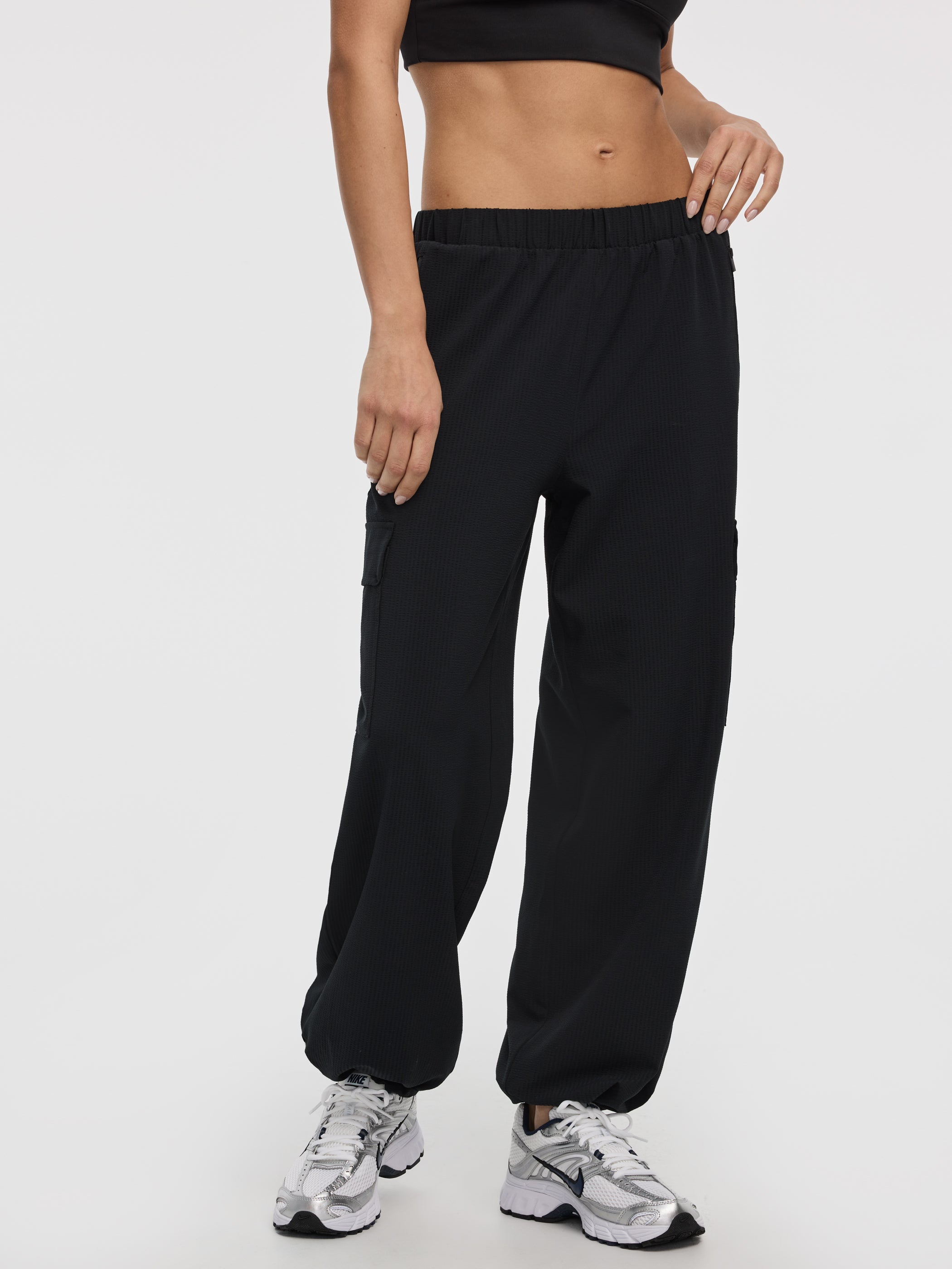 Jogger with Cargo Pockets - Hyba