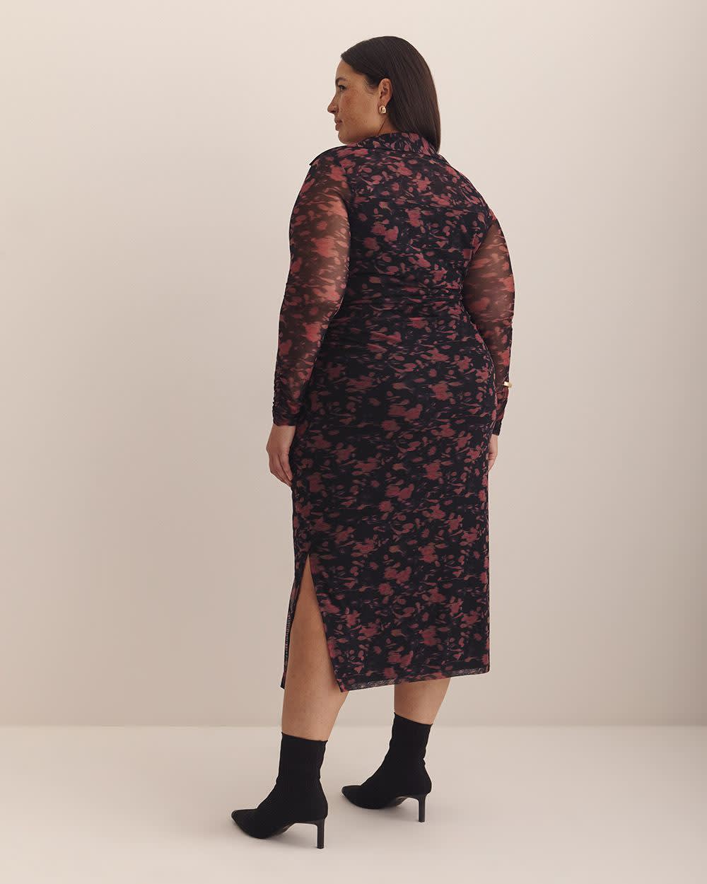 Robe tricotée Additionelle ajustée midi, taille froncée, manches longues