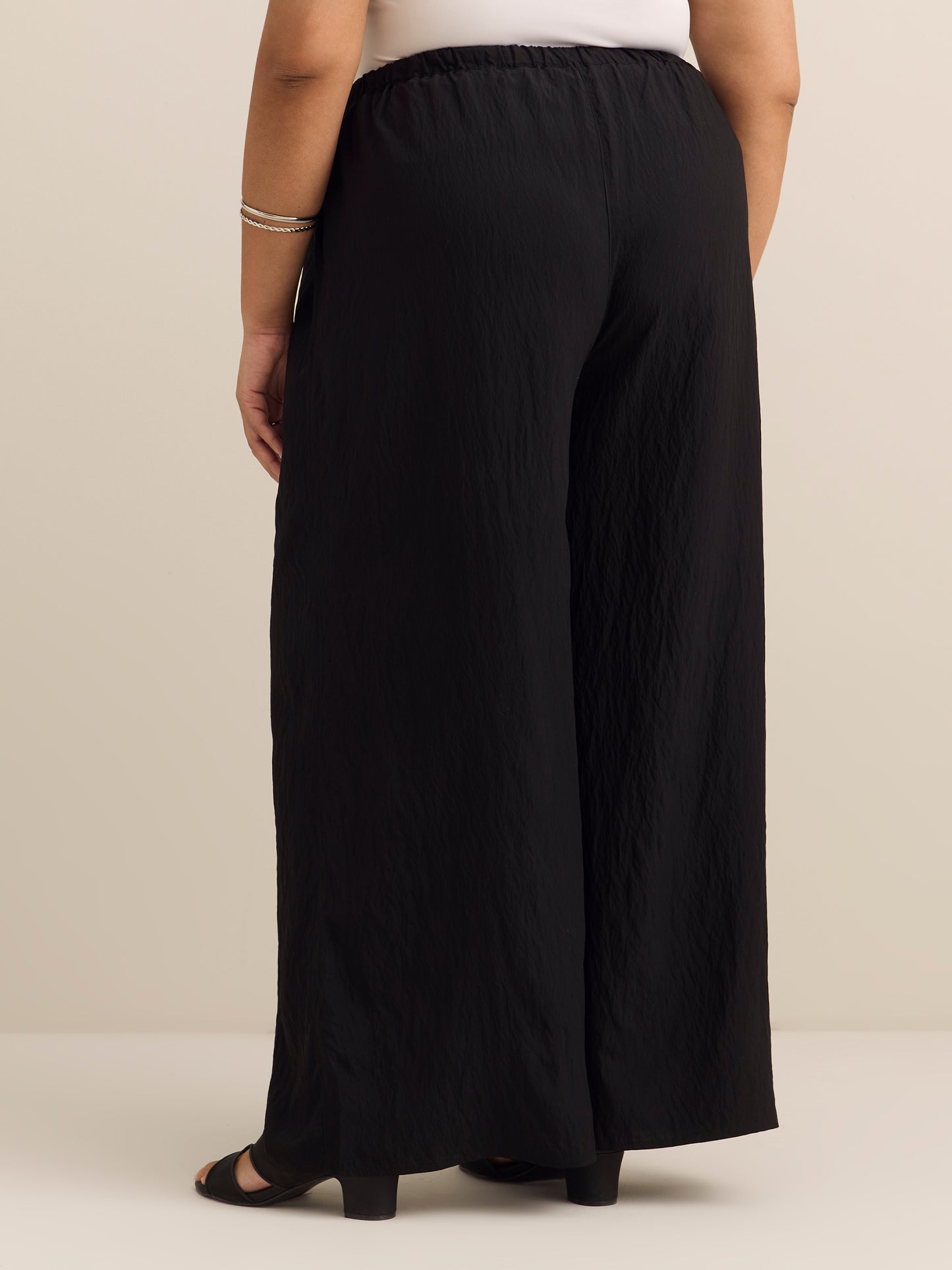 Palazzo-Leg Pant with Elastic Waistband