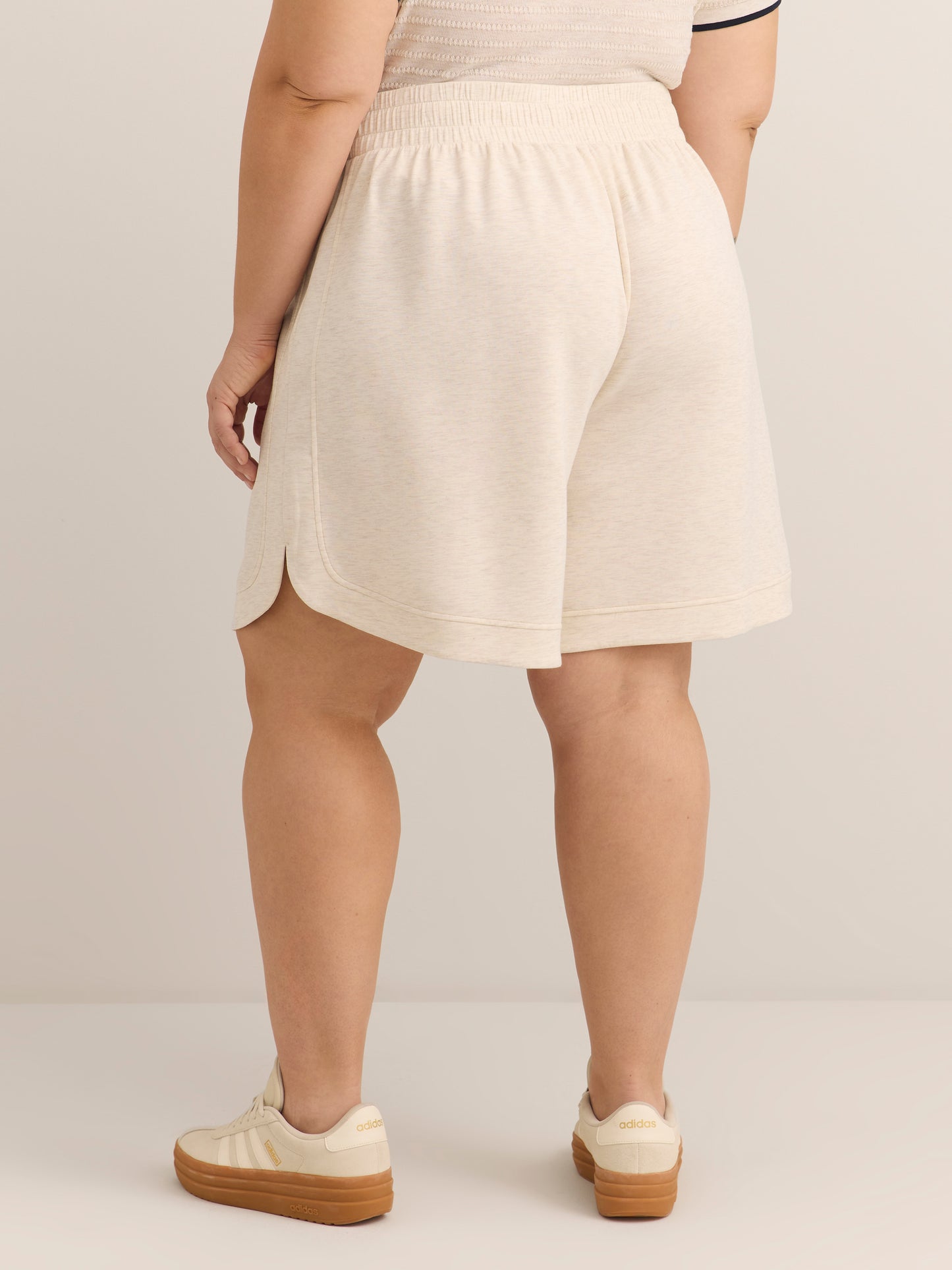 Responsible, Lightweight Tulip-Hem Bermuda Short - Active Zone