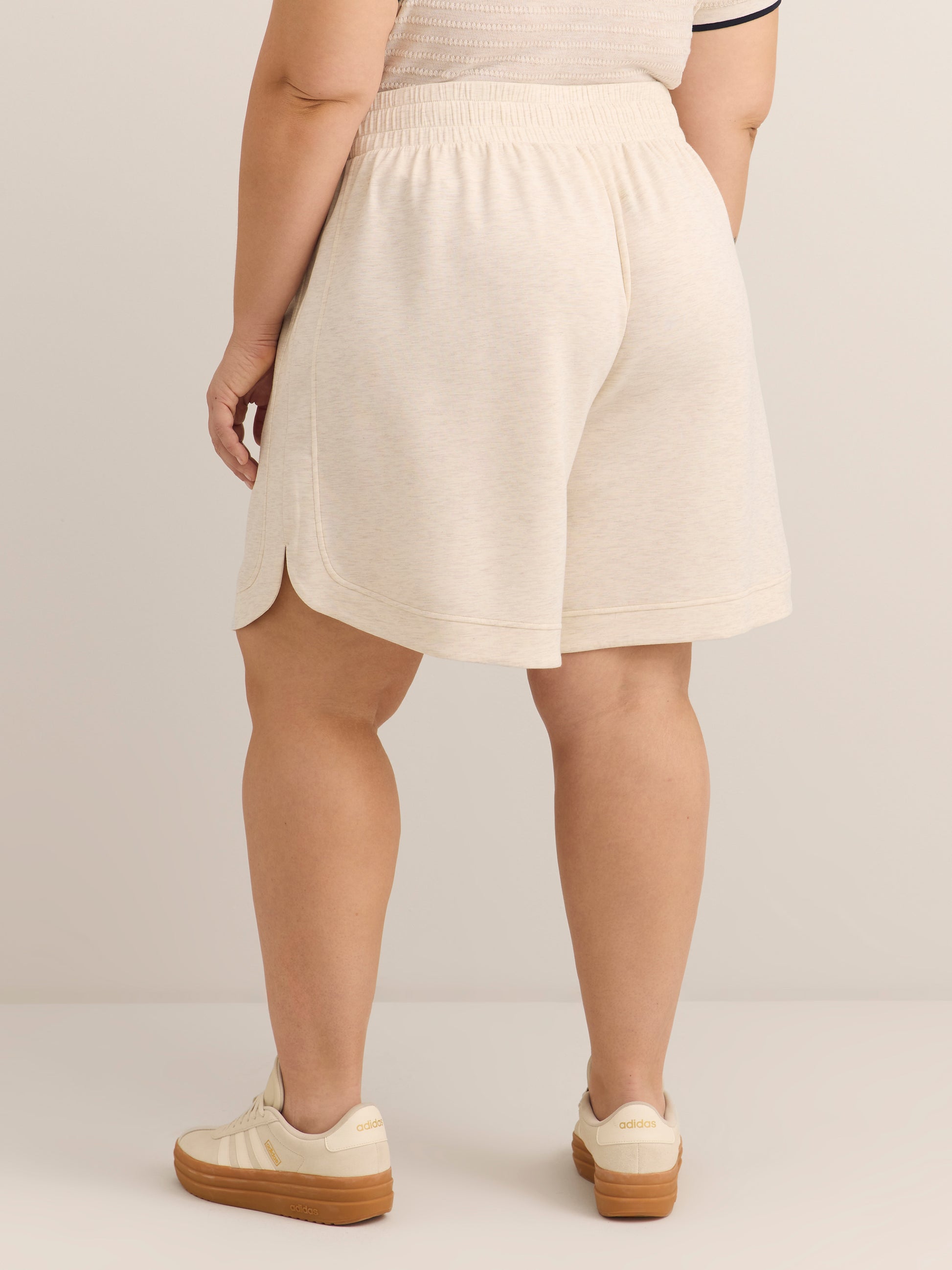 Responsible, Lightweight Tulip-Hem Bermuda Short - Active Zone