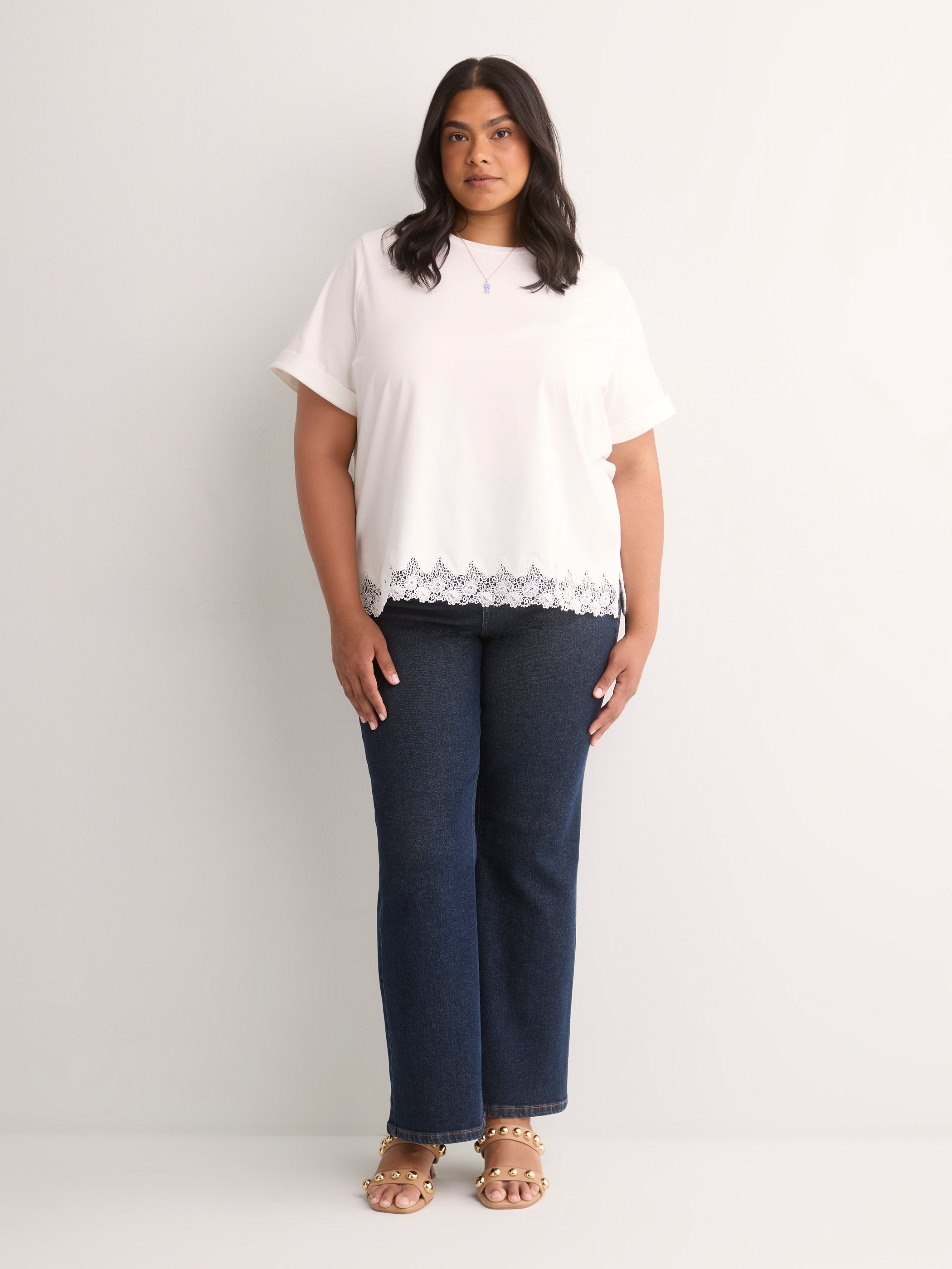 Straight-Fit Short-Sleeve Crew-Neck T-Shirt with Lace Hem