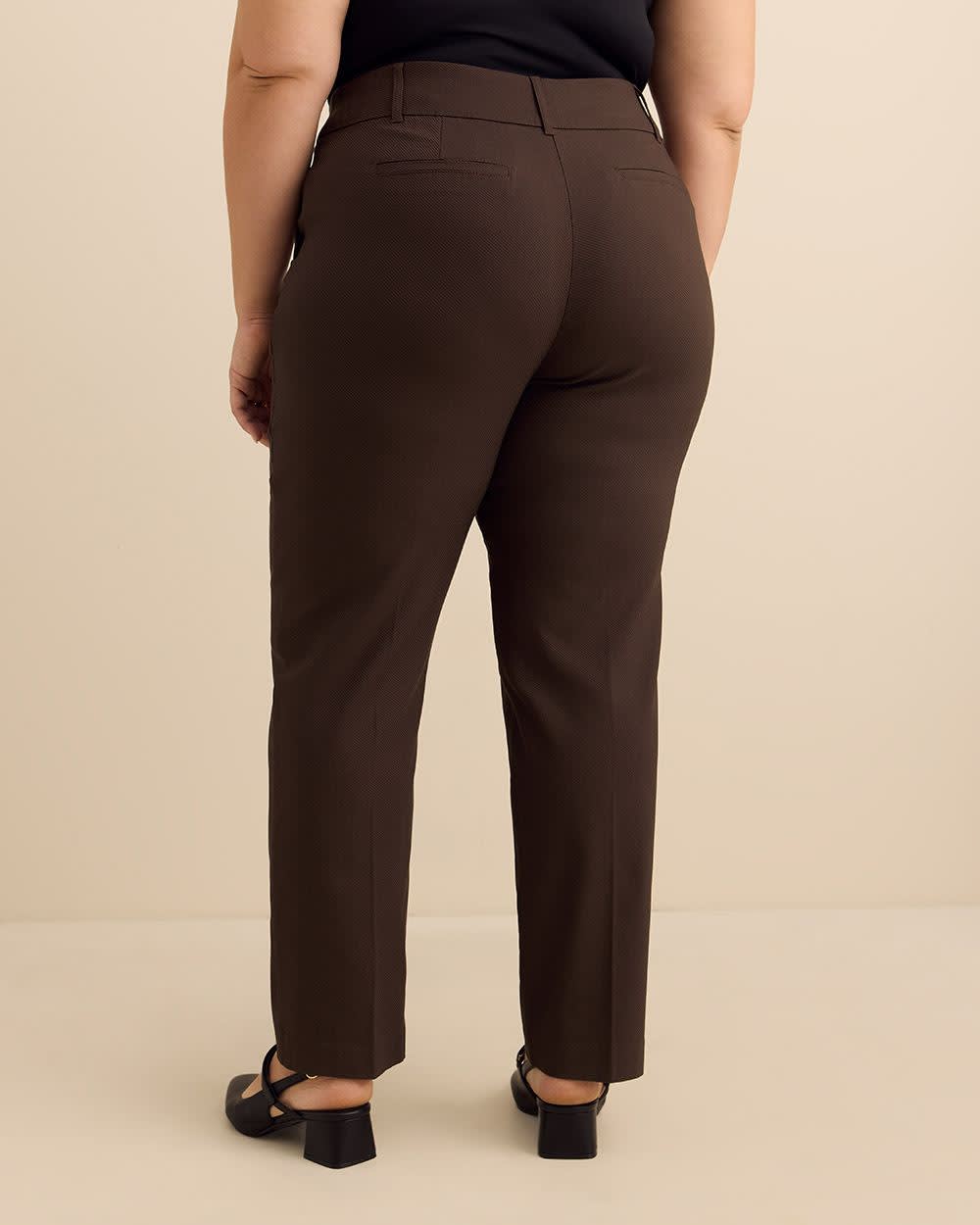 Savvy Fit Straight-Leg Pant