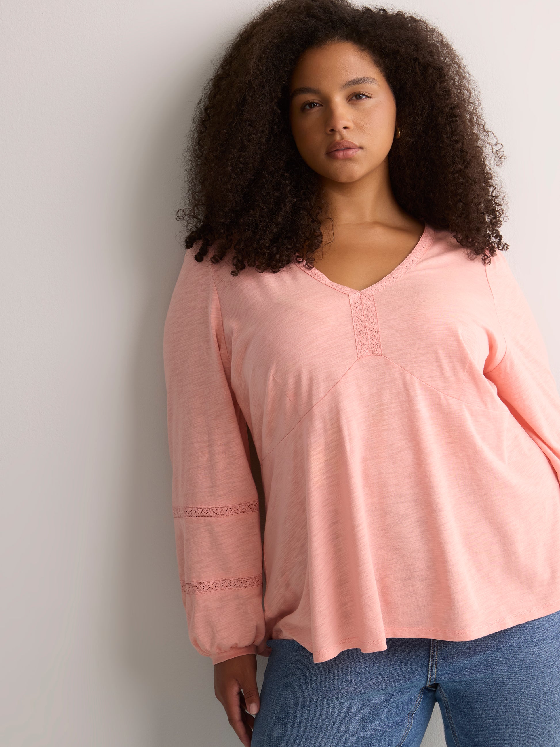 Slight Swing V-Neck Blouse with Crochet Tape
