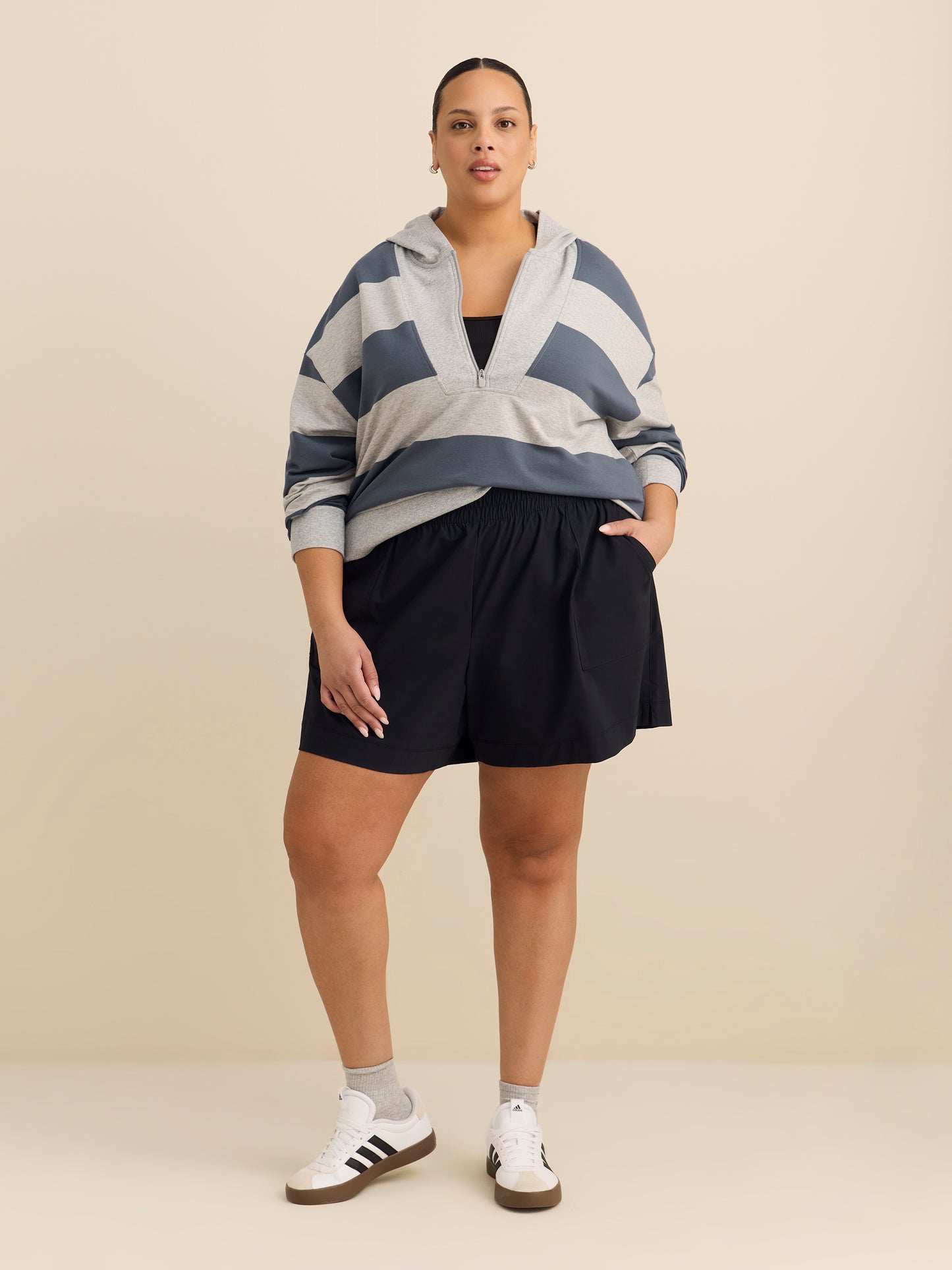 Long Pull-Over Sweatshirt with Hood - Active Zone