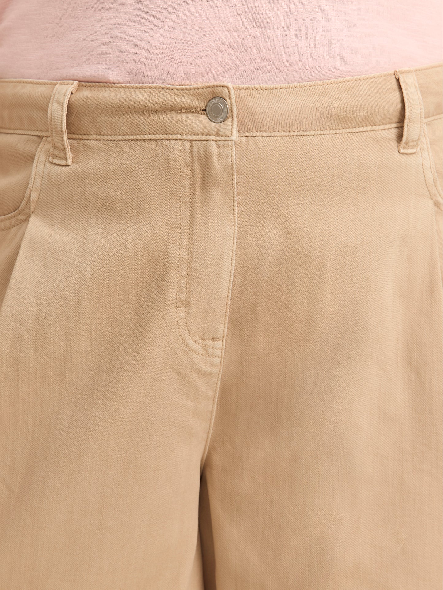 Cotton Tencel Blend Bermuda Short