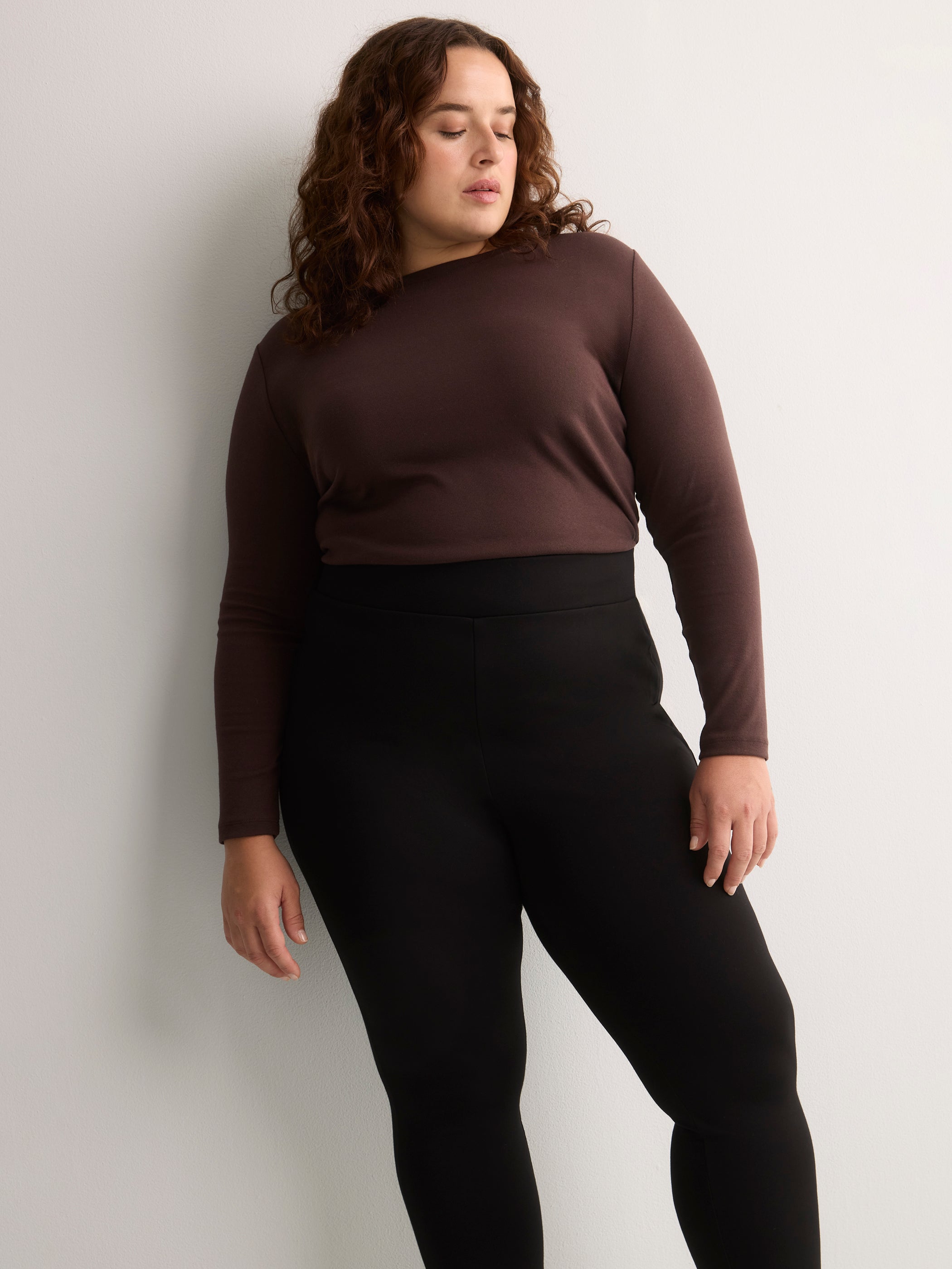 Responsible, Tummy Smoothing Stretch Legging - PENN. Essentials