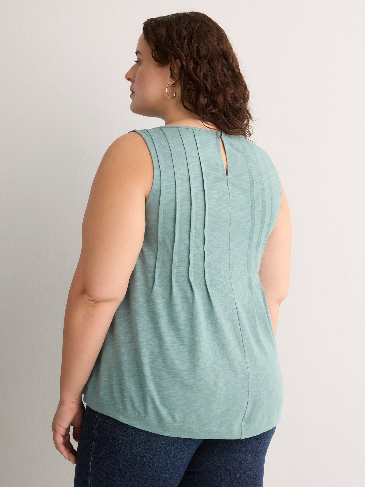 Sleeveless Swing Pintuck Knit Top