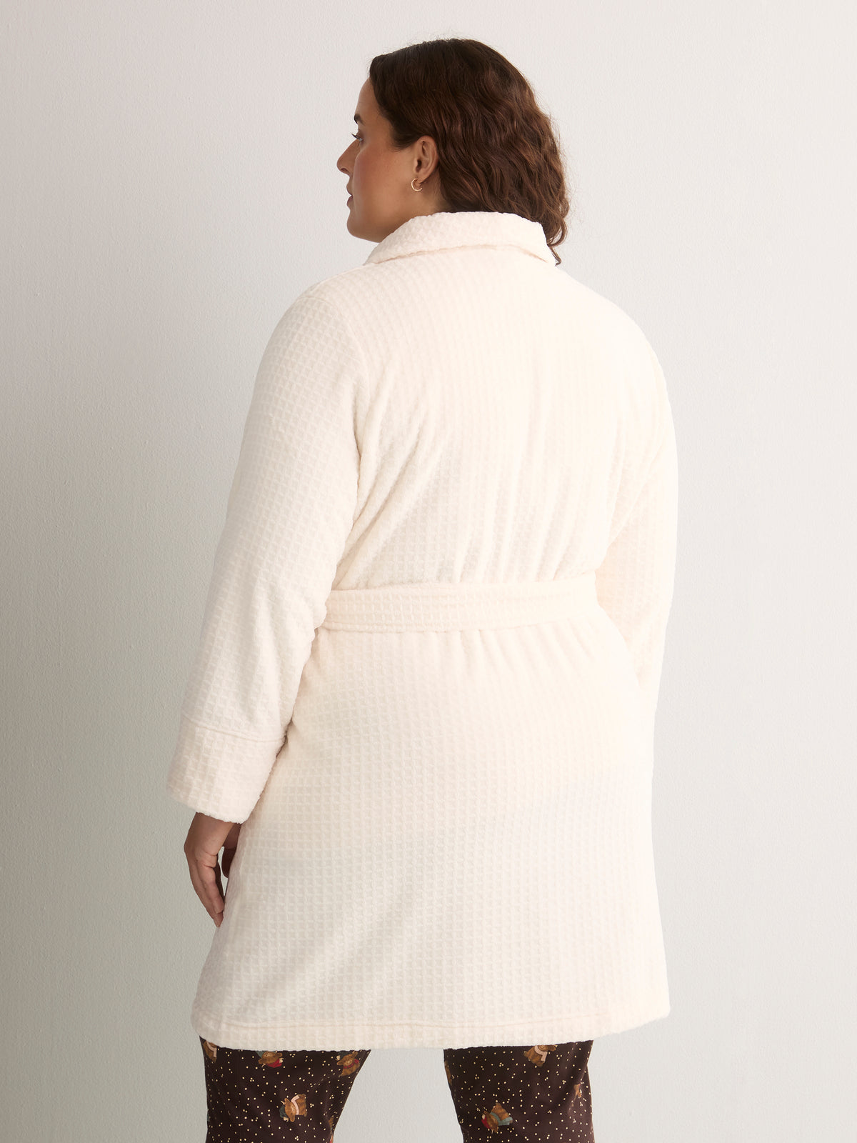 Belted Waffle Plush Robe - tiVOGLIO