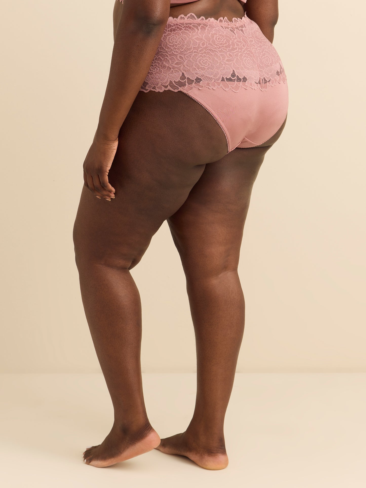 Solid Brief with Lace Trim - Déesse Collection