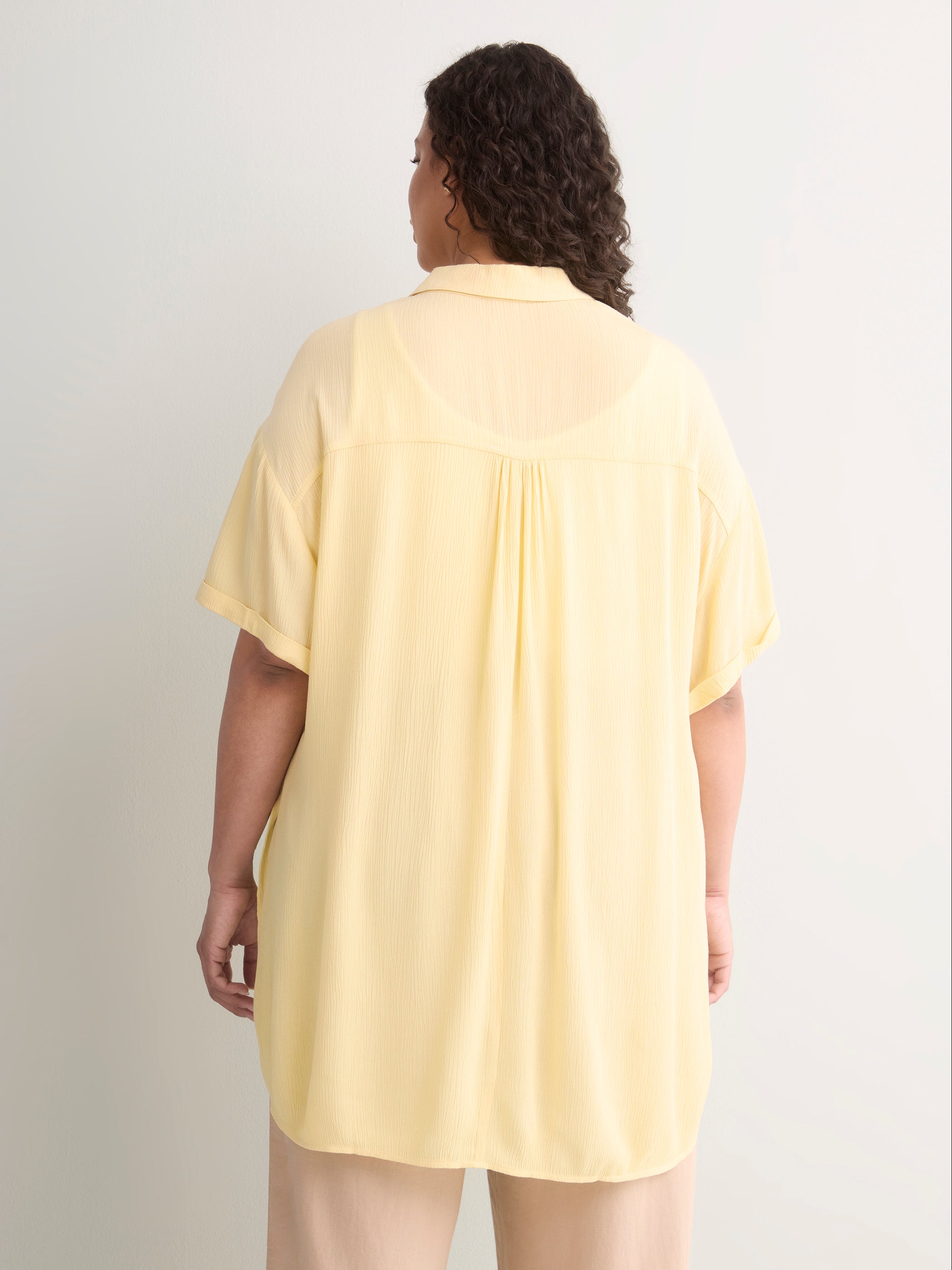 Loose-Fit Short-Sleeve Crinkle Buttoned-Down Tunic