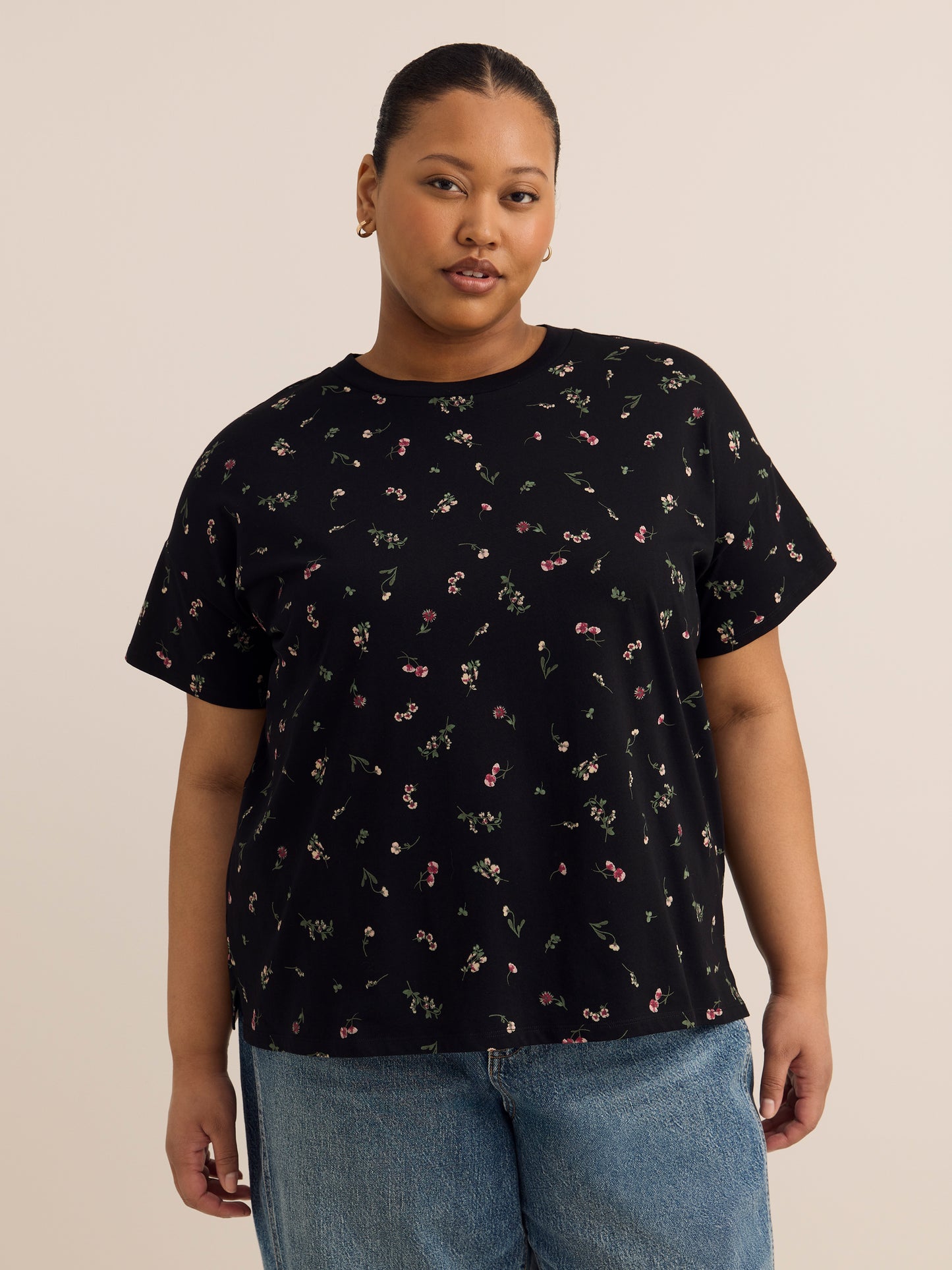 Boxy-Fit Printed Short-Sleeve Crew-Neck T-Shirt