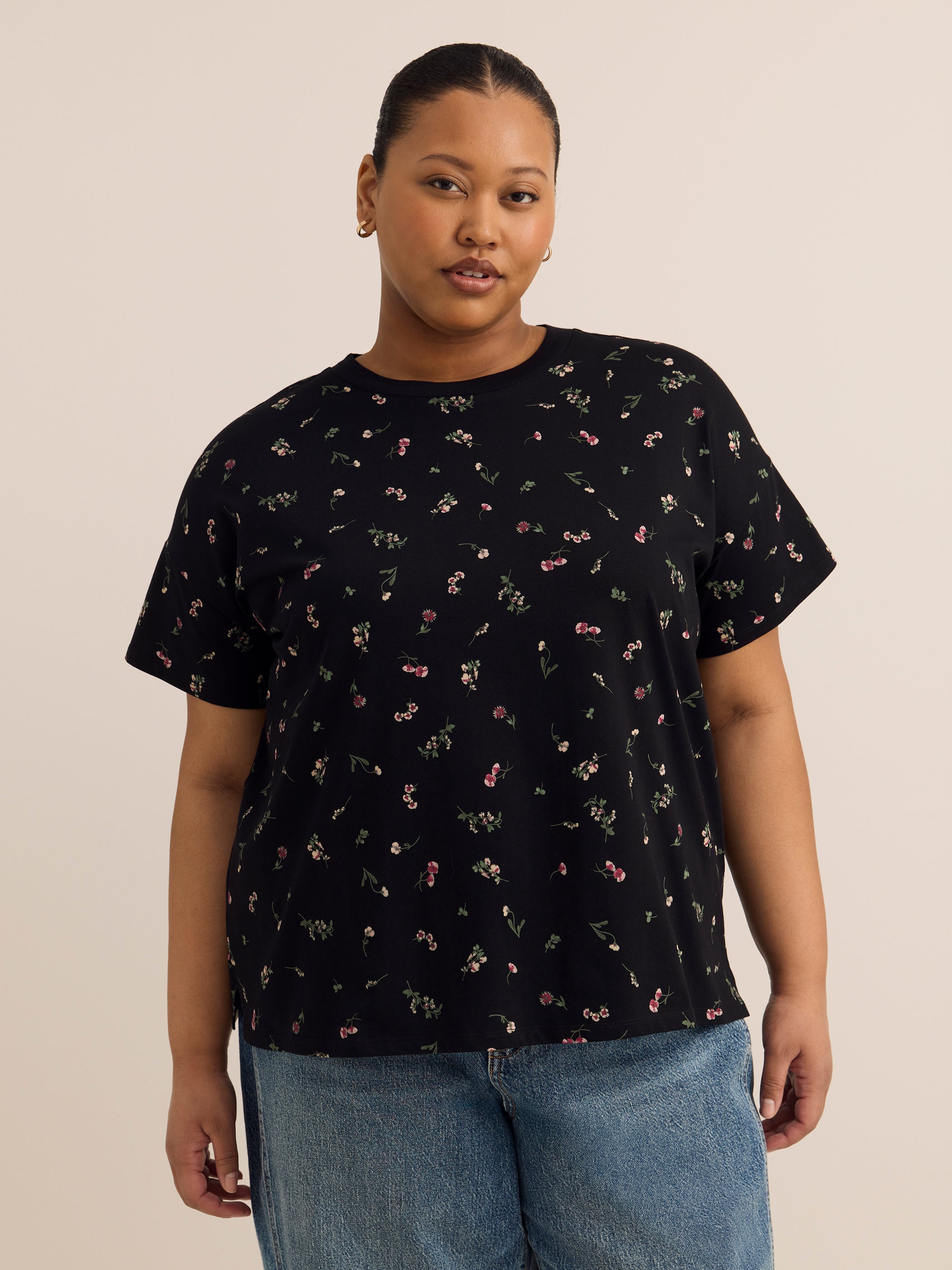 Boxy-Fit Printed Short-Sleeve Crew-Neck T-Shirt