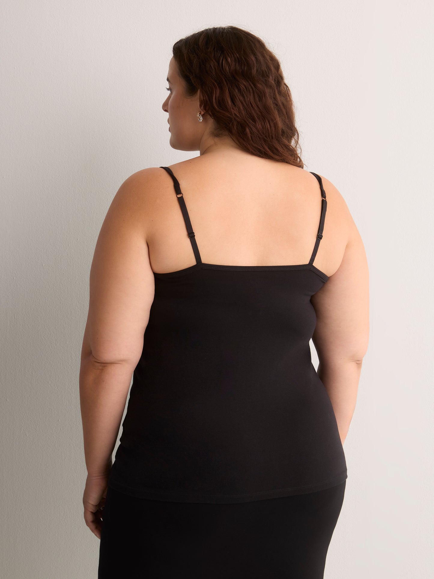 Solid Fitted Cami With Adjustable Straps - PENN. Essentials