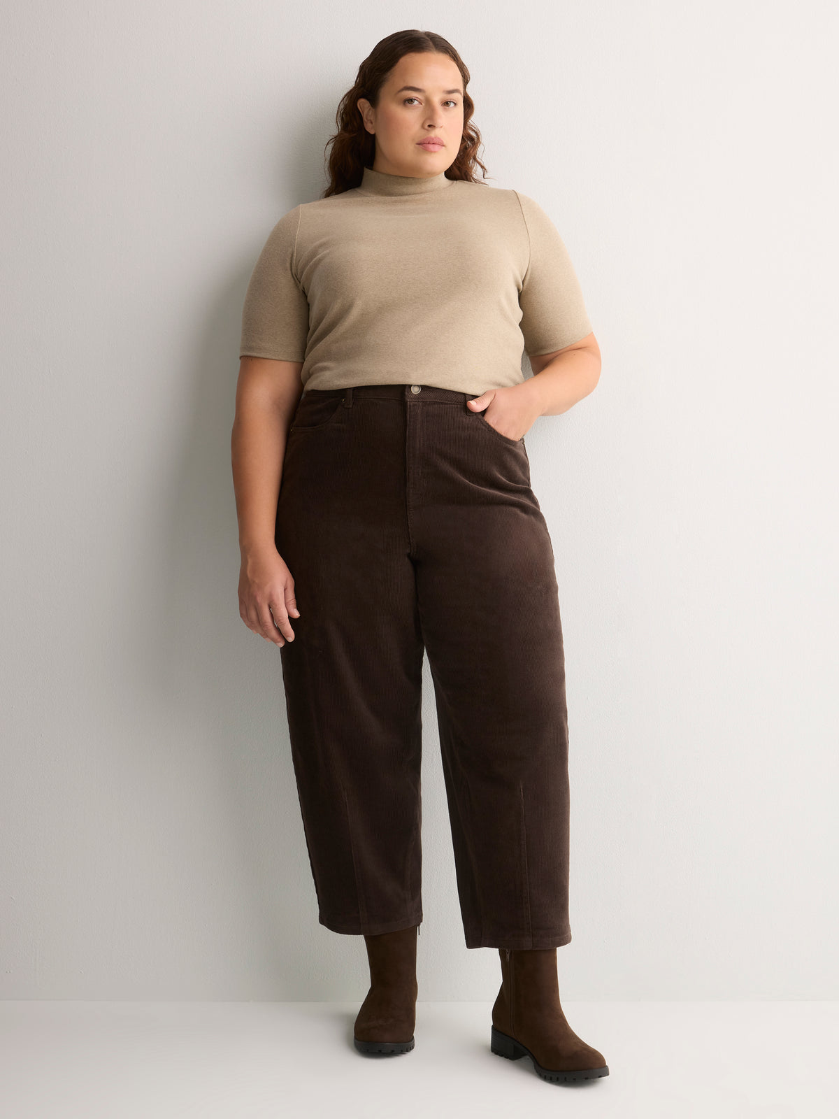 Curvy-Fit Barrel-Leg Corduroy Pant