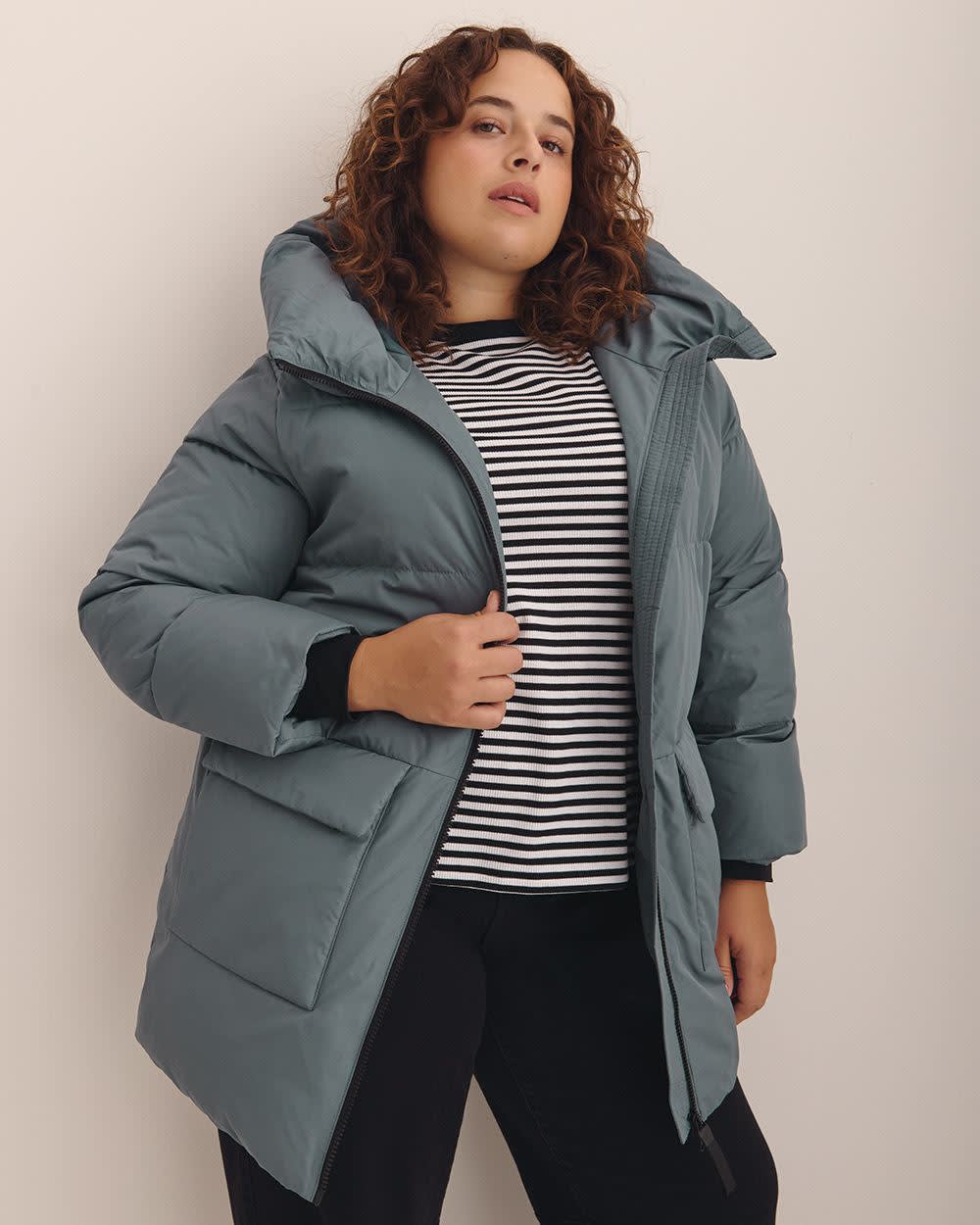 Short Hooded Puffer Jacket