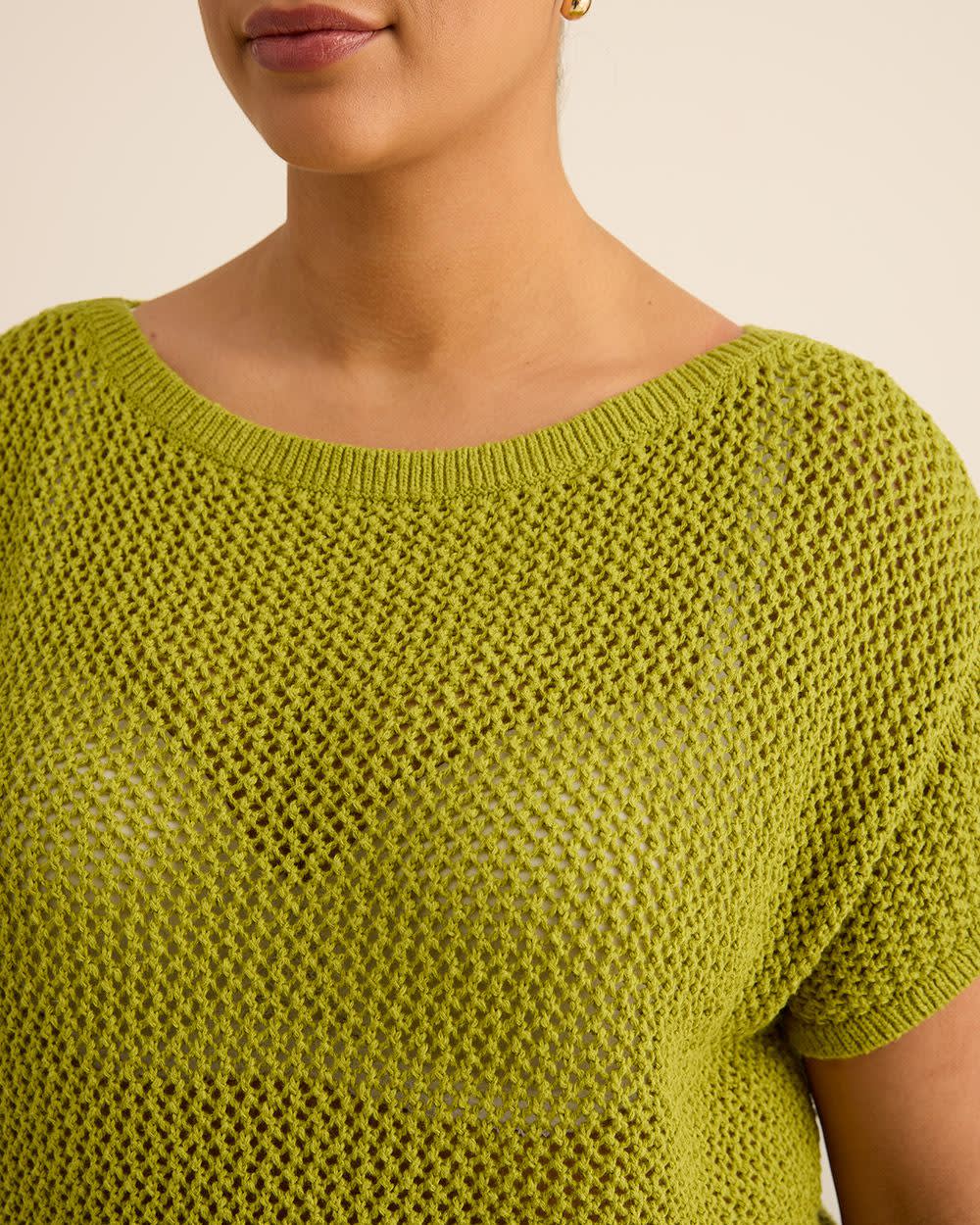 Pull en crochet à manches courtes et encolure bateau