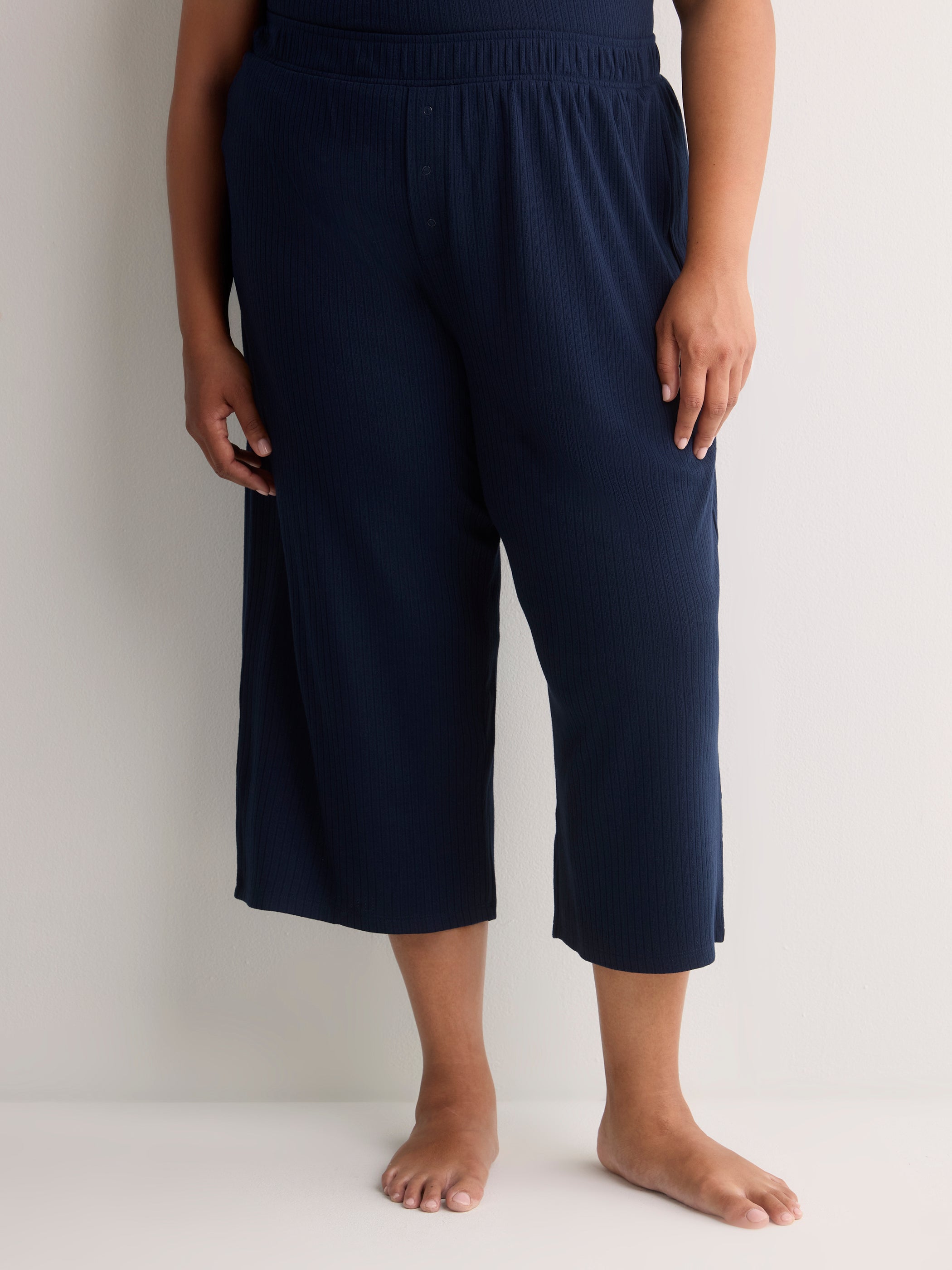 Blue Straight-Leg Rib Knit Capri Pyjama Pant - tiVOGLIO