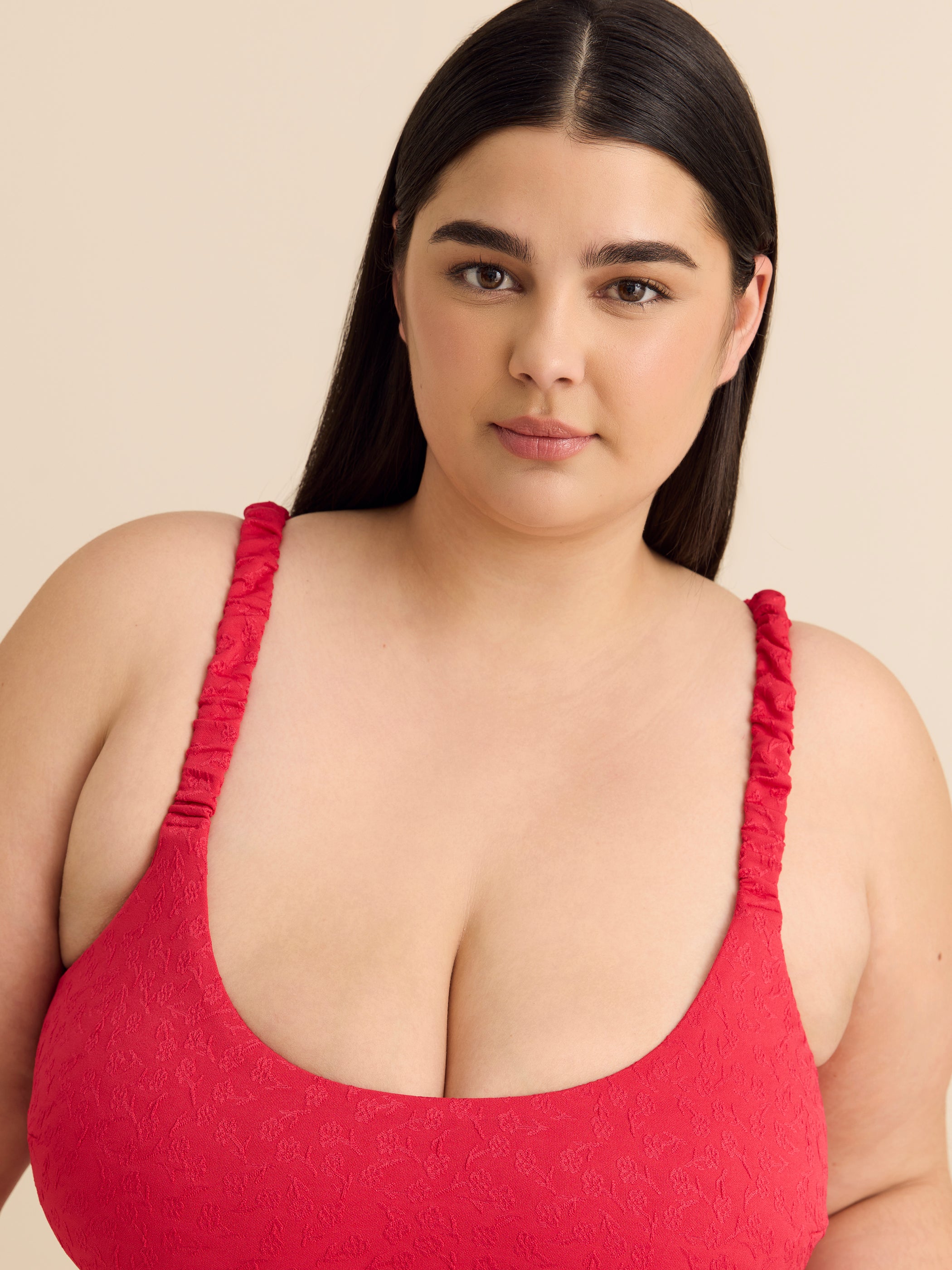 Haut de bikini court texturé floral