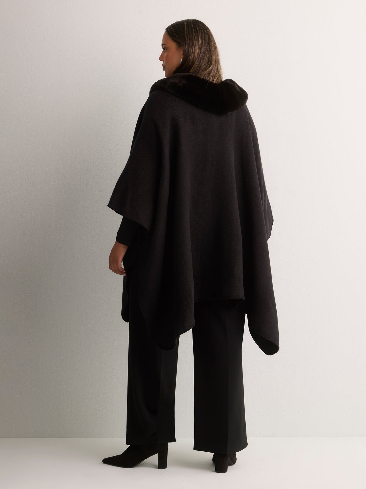 Black Cape with Faux-Fur Collar