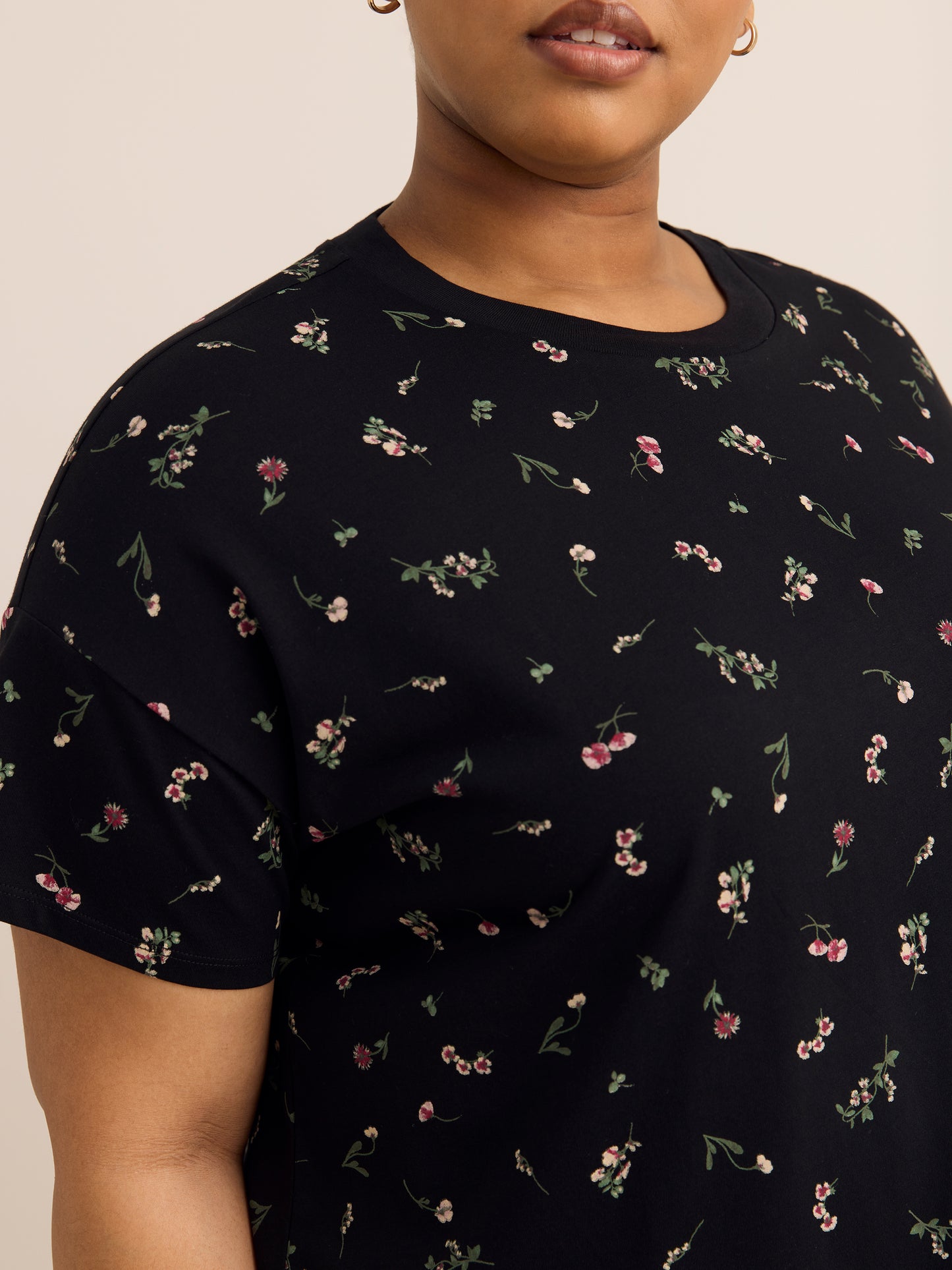 Boxy-Fit Printed Short-Sleeve Crew-Neck T-Shirt