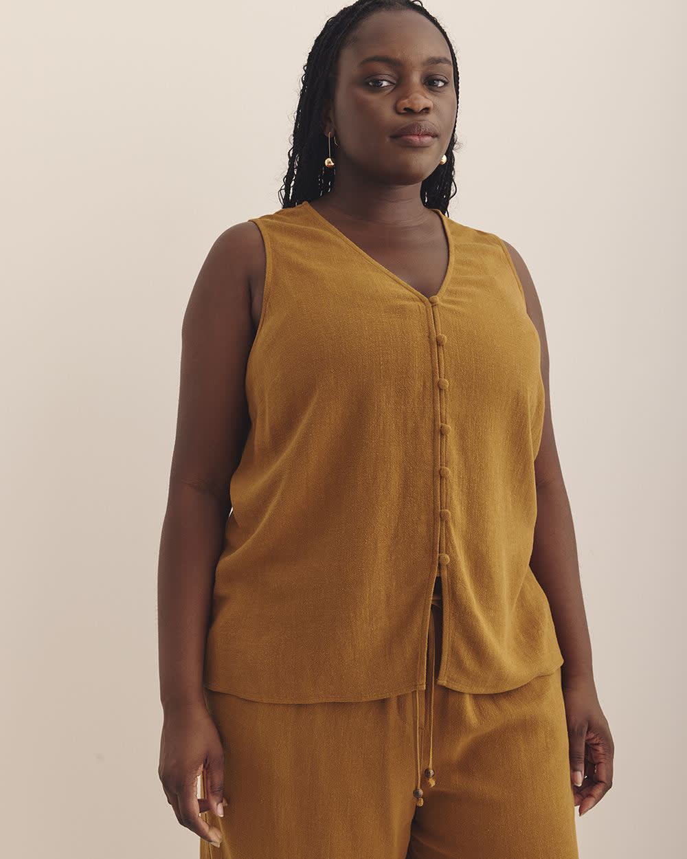 Blouse boutonnée sans manches à encolure en V