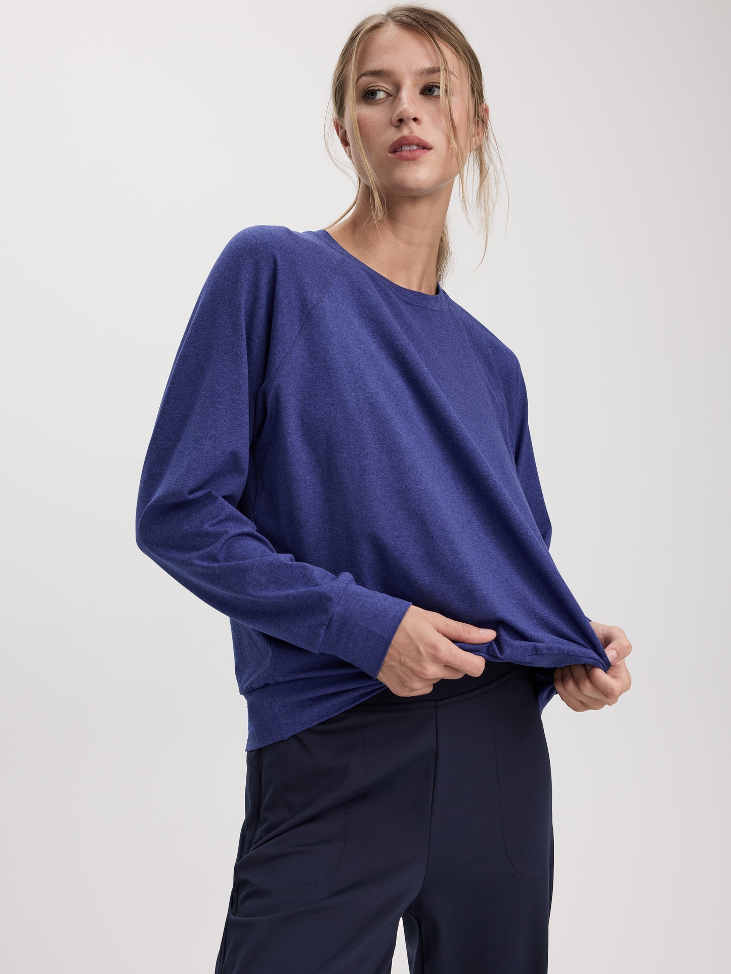 Crew-Neck Pullover - DRY-LUX (R) Hyba Essentials